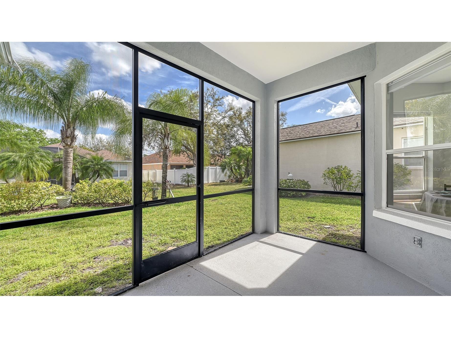 6433 Blue Grosbeak Circle Lakewood Ranch FL 34202 A4681479 image12