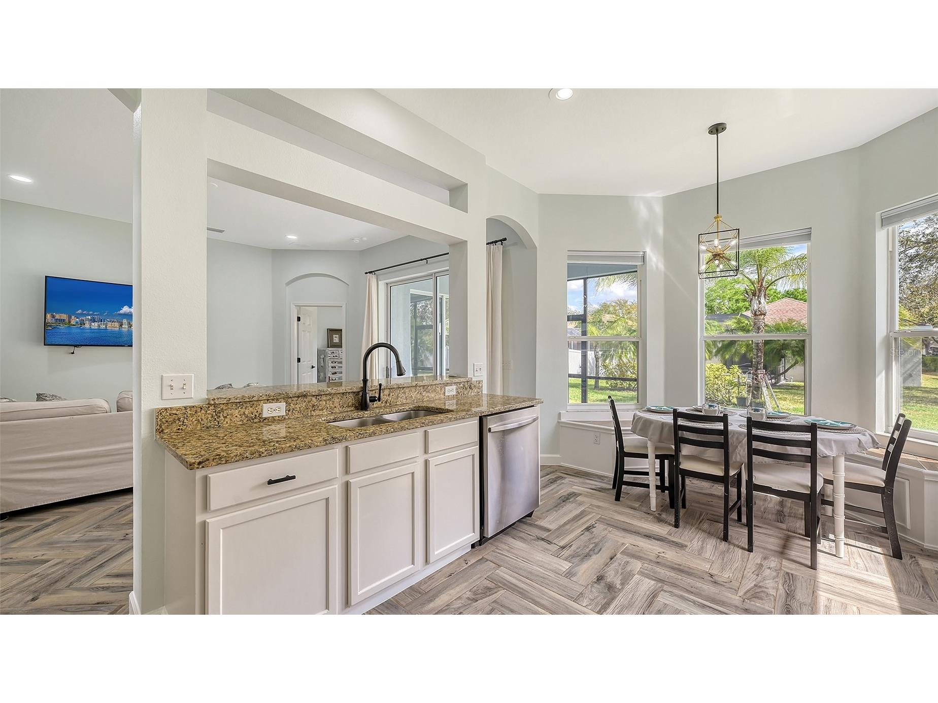 6433 Blue Grosbeak Circle Lakewood Ranch FL 34202 A4681479 image18