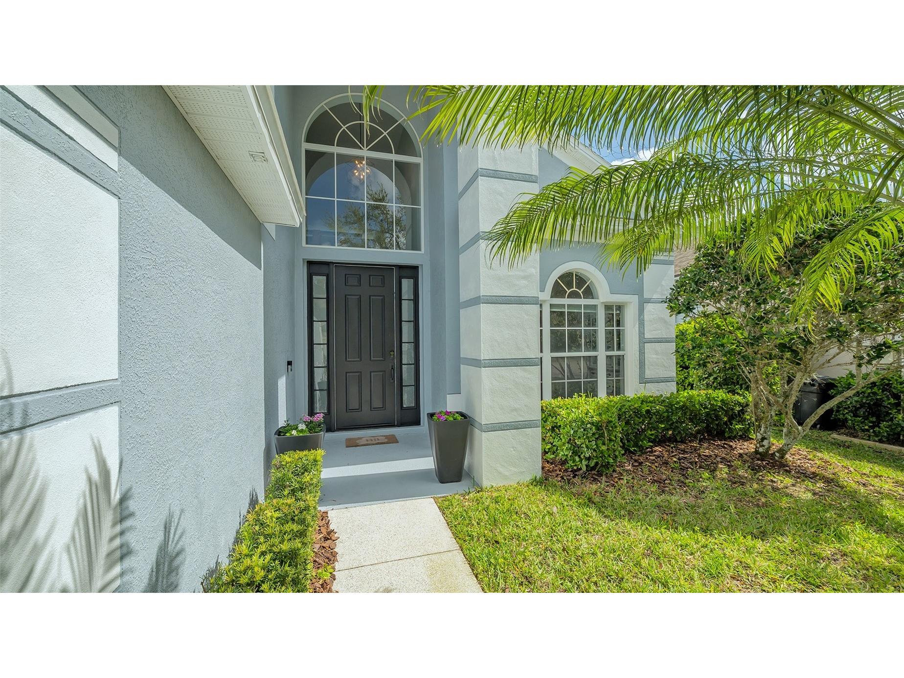 6433 Blue Grosbeak Circle Lakewood Ranch FL 34202 A4681479 image2