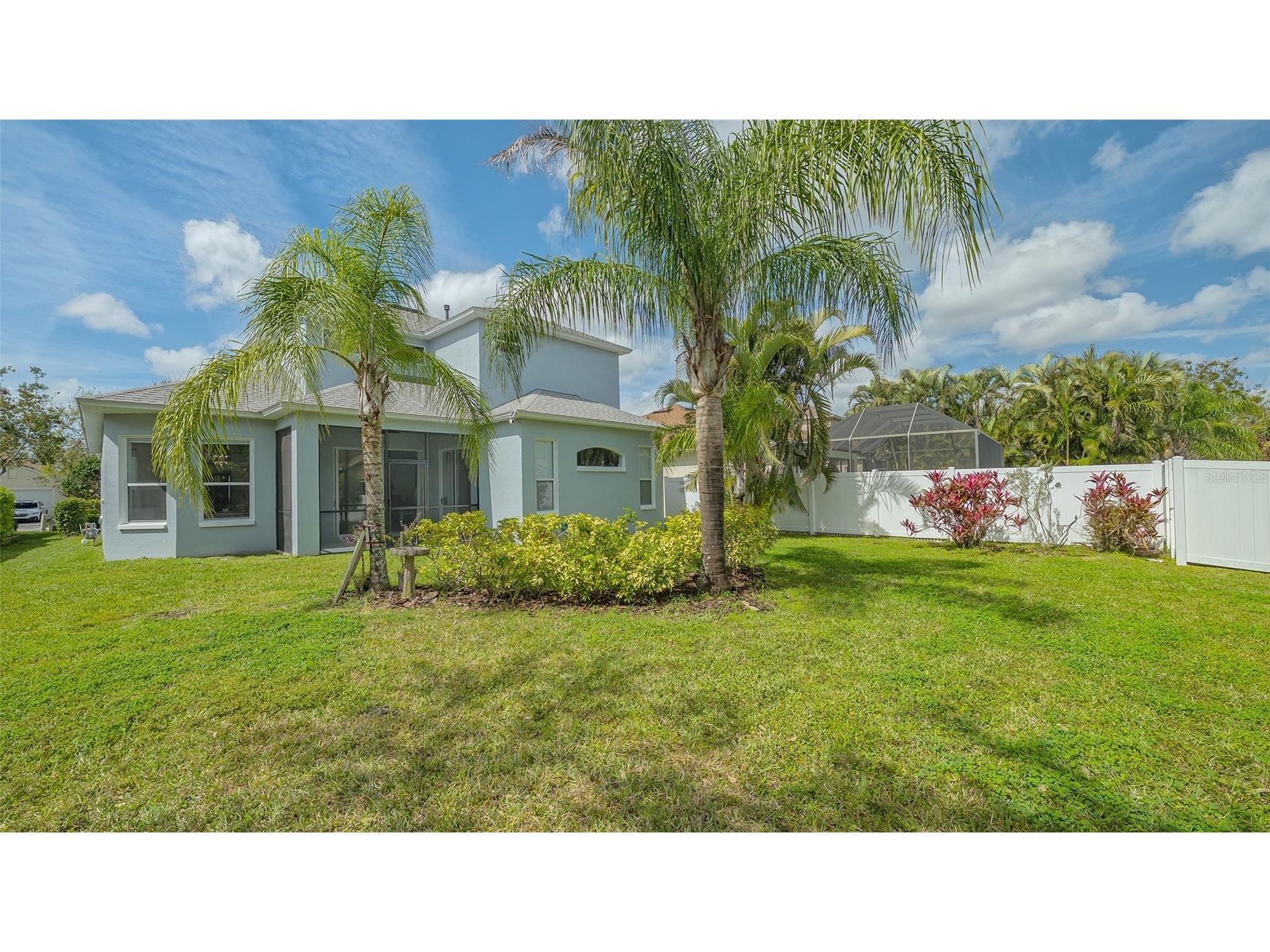 6433 Blue Grosbeak Circle Lakewood Ranch FL 34202 A4681479 image46