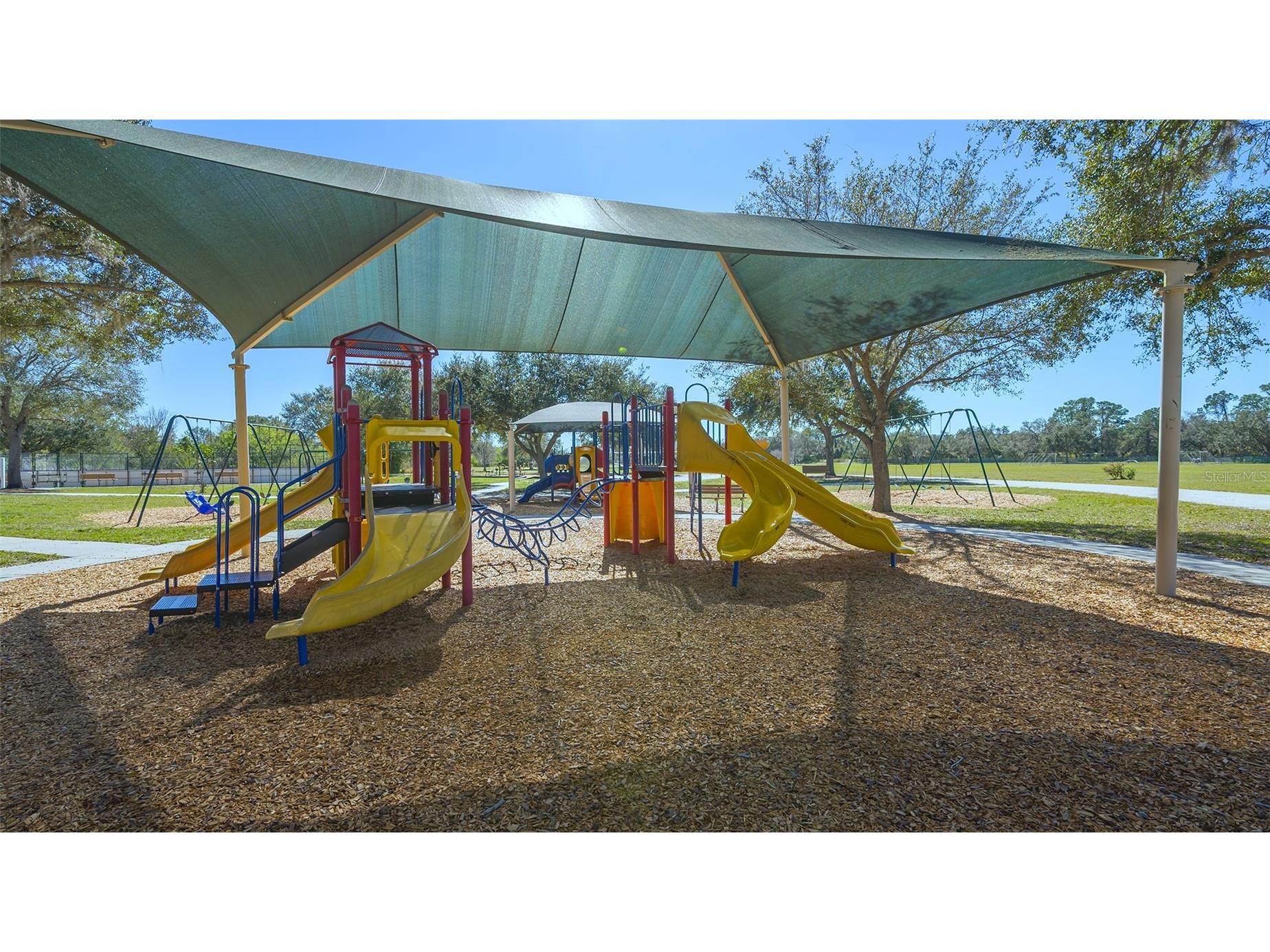 6433 Blue Grosbeak Circle Lakewood Ranch FL 34202 A4681479 image51