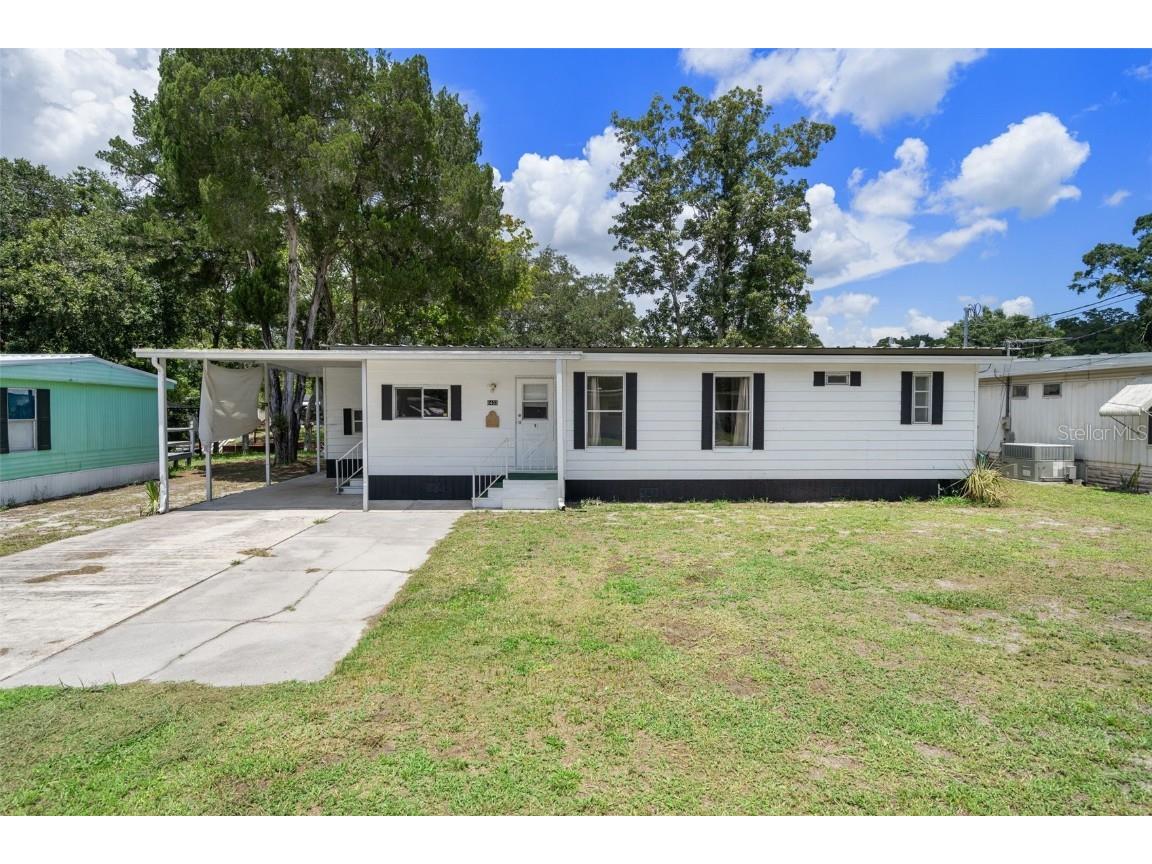 6433 Theresa Avenue Weeki Wachee FL 34607 - WEEKI WACHEE RIVER W7866907 image1
