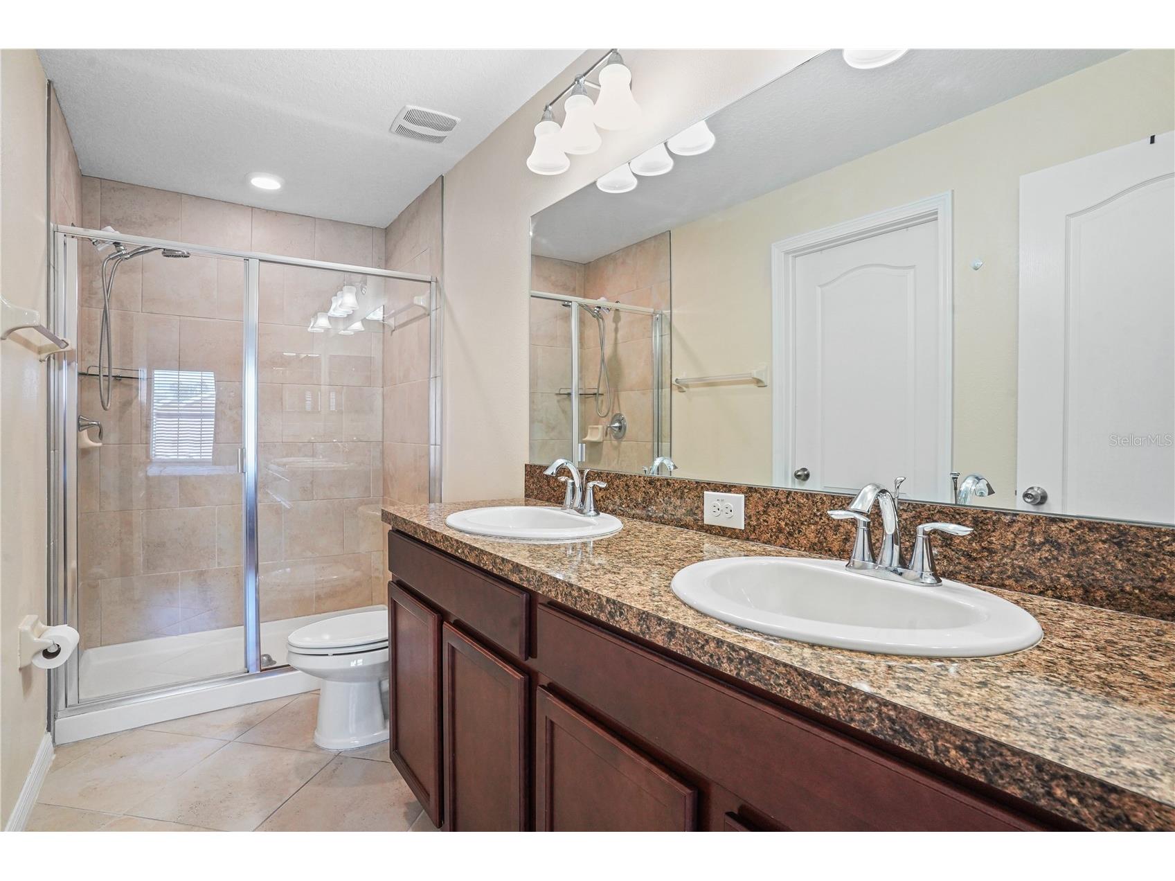 6433 Torrington Circle Lakeland FL 33811 TB8458263 image10