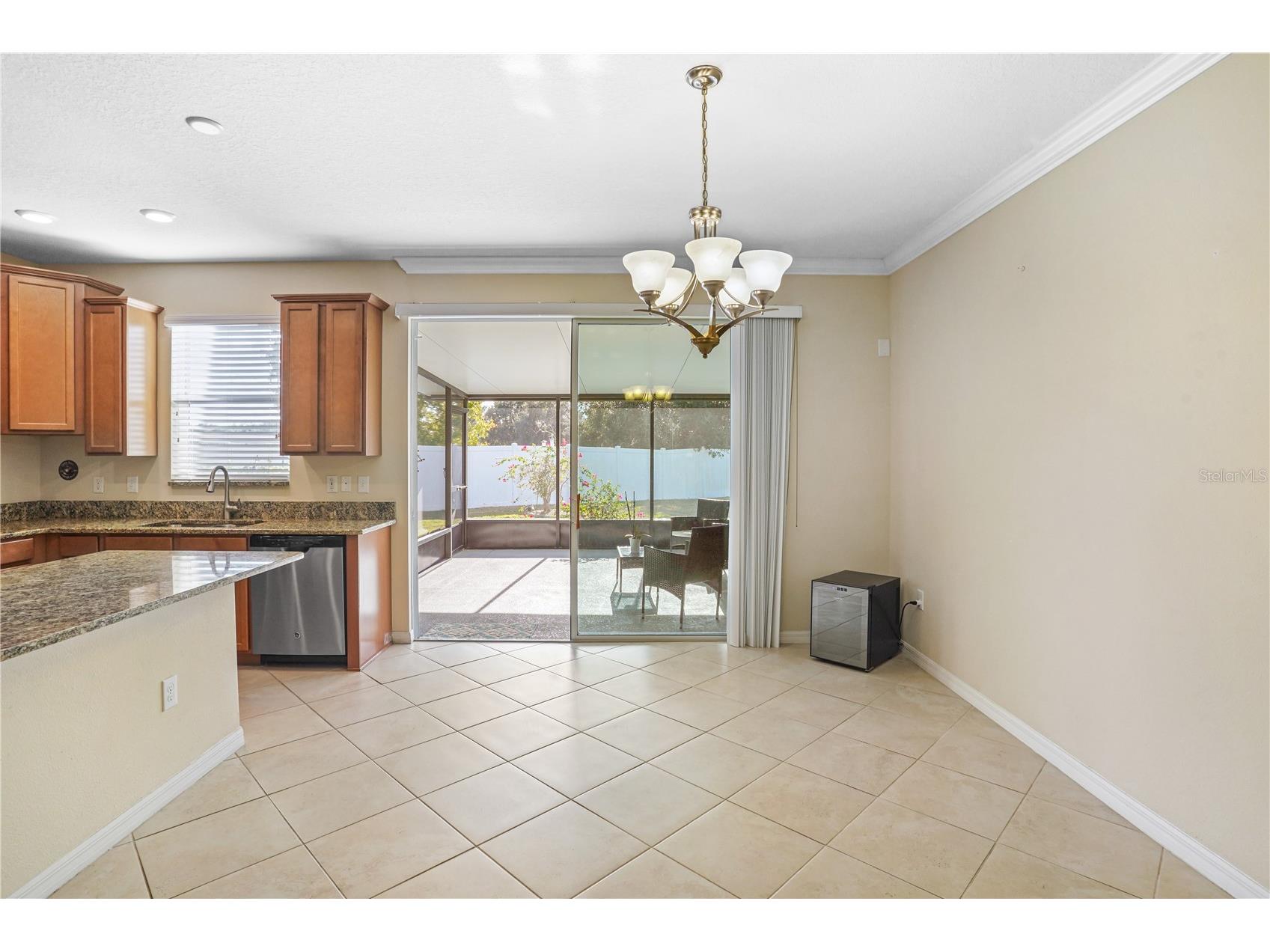 6433 Torrington Circle Lakeland FL 33811 TB8458263 image5