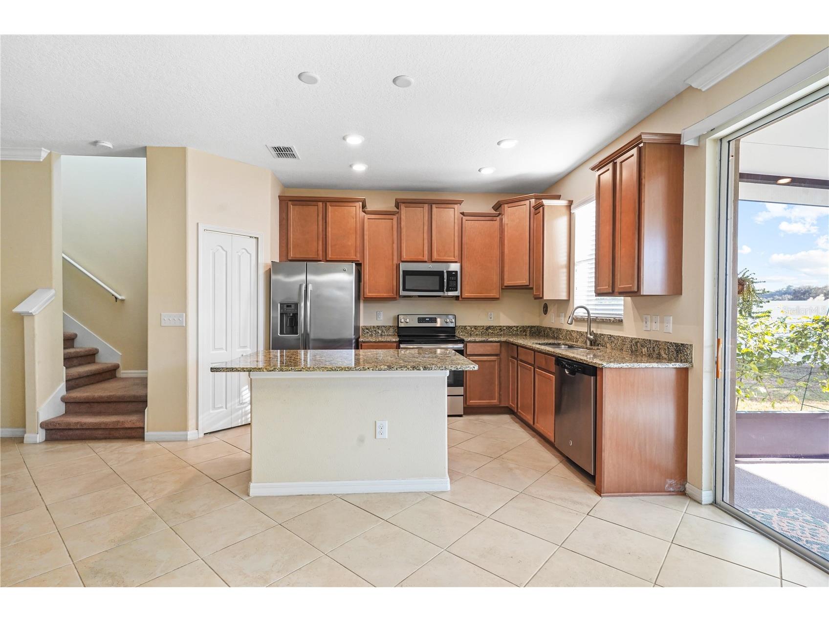 6433 Torrington Circle Lakeland FL 33811 TB8458263 image7