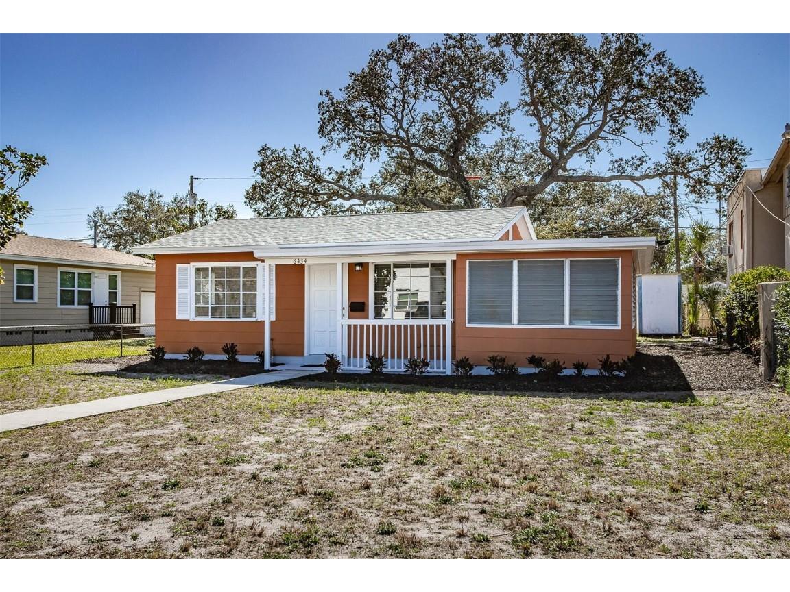 6434 3rd Avenue S Saint Petersburg FL 33707 U8190063 image1