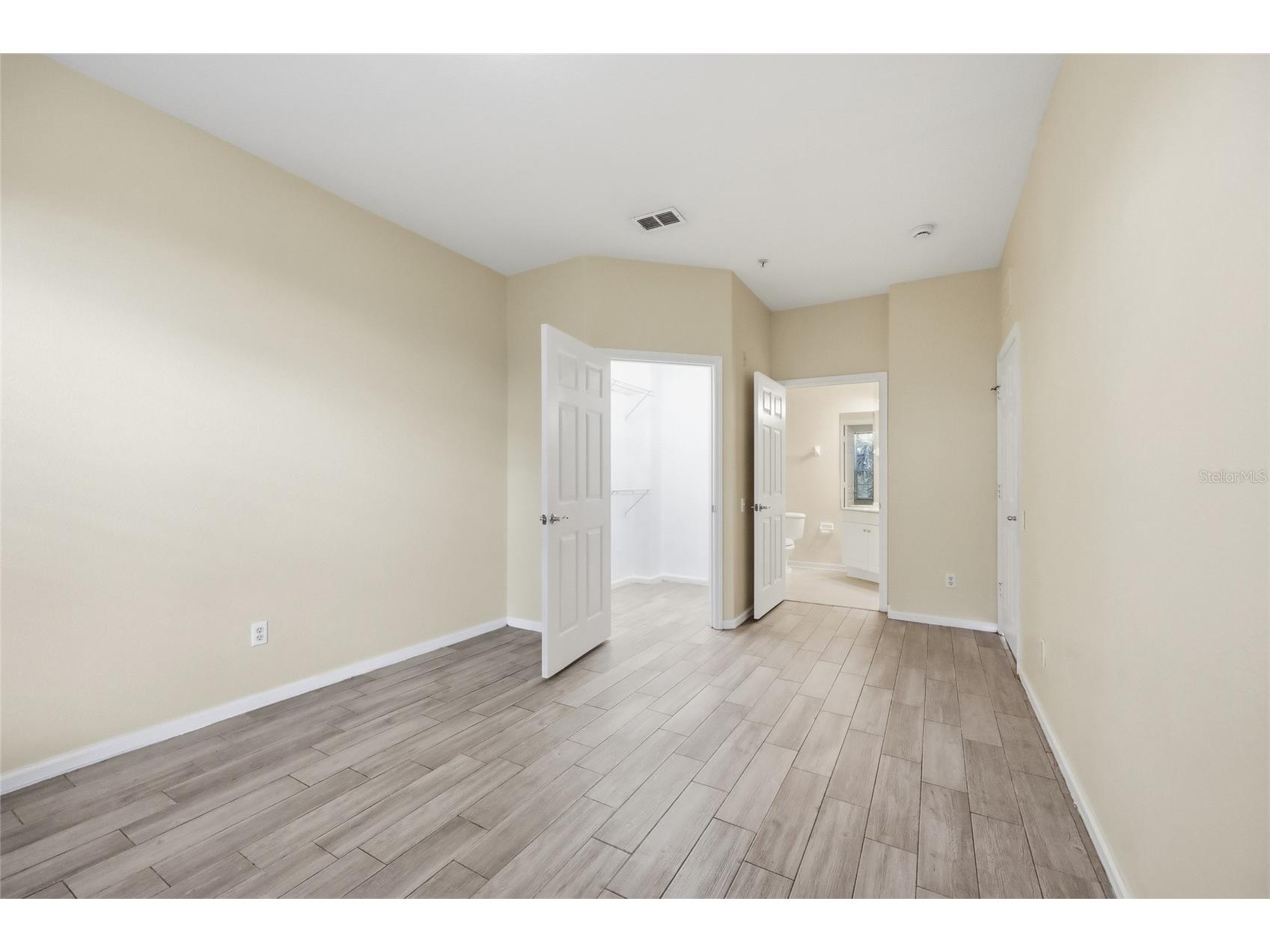 6434 Cava Alta Drive #304 Orlando FL 32835 O6389772 image25