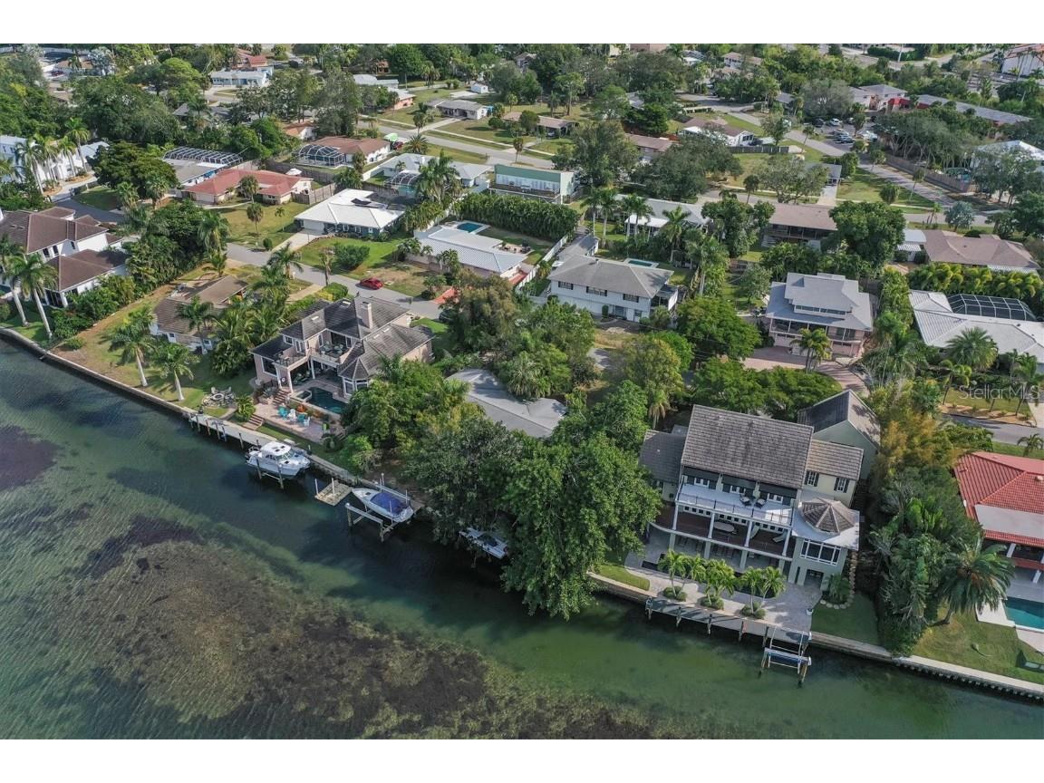 6434 Hollywood Boulevard Sarasota FL 34231 A4592517 image1