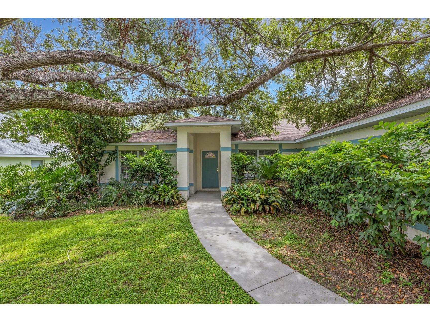 6434 Laurelwood Drive Zephyrhills FL 33542 TB8372795 image1