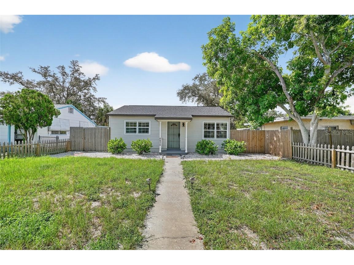 6436 2nd Avenue S Saint Petersburg FL 33707 TB8423433 image1
