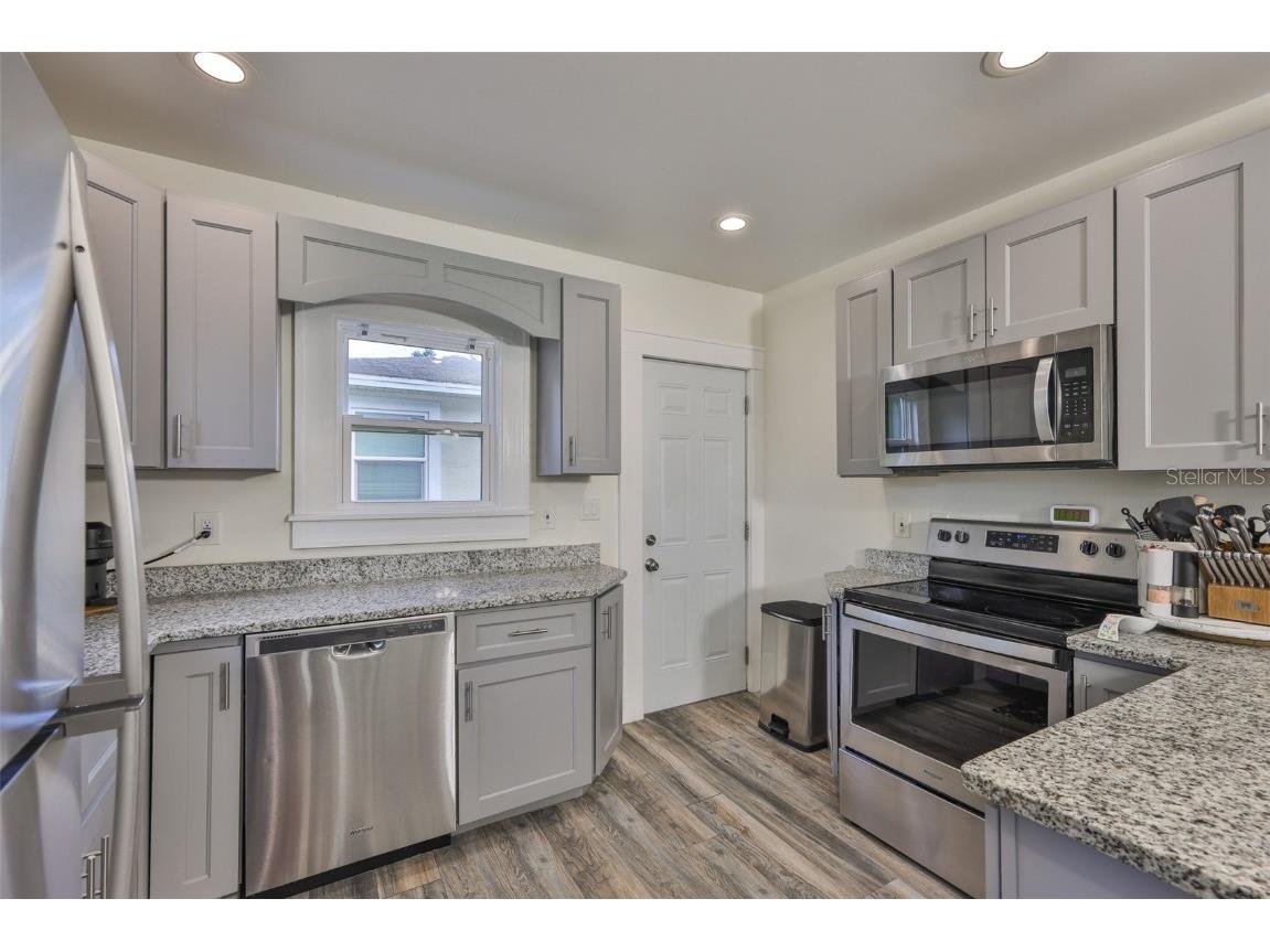 6436 30th Street N Saint Petersburg FL 33702 TB8413338 image10