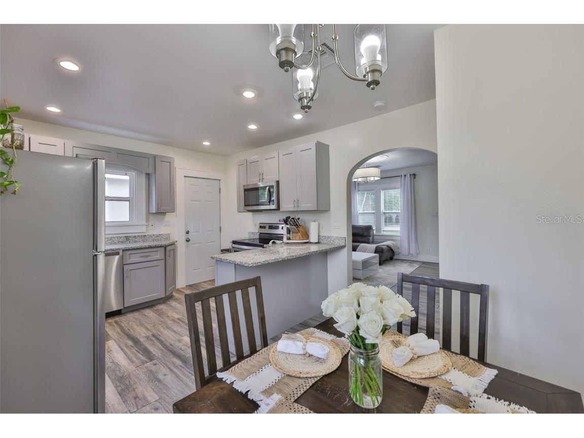 6436 30th Street N Saint Petersburg FL 33702 TB8413338 image13