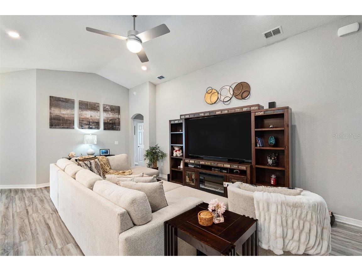 6436 Pebblebrooke Way Zephyrhills FL 33541 TB8416625 image8