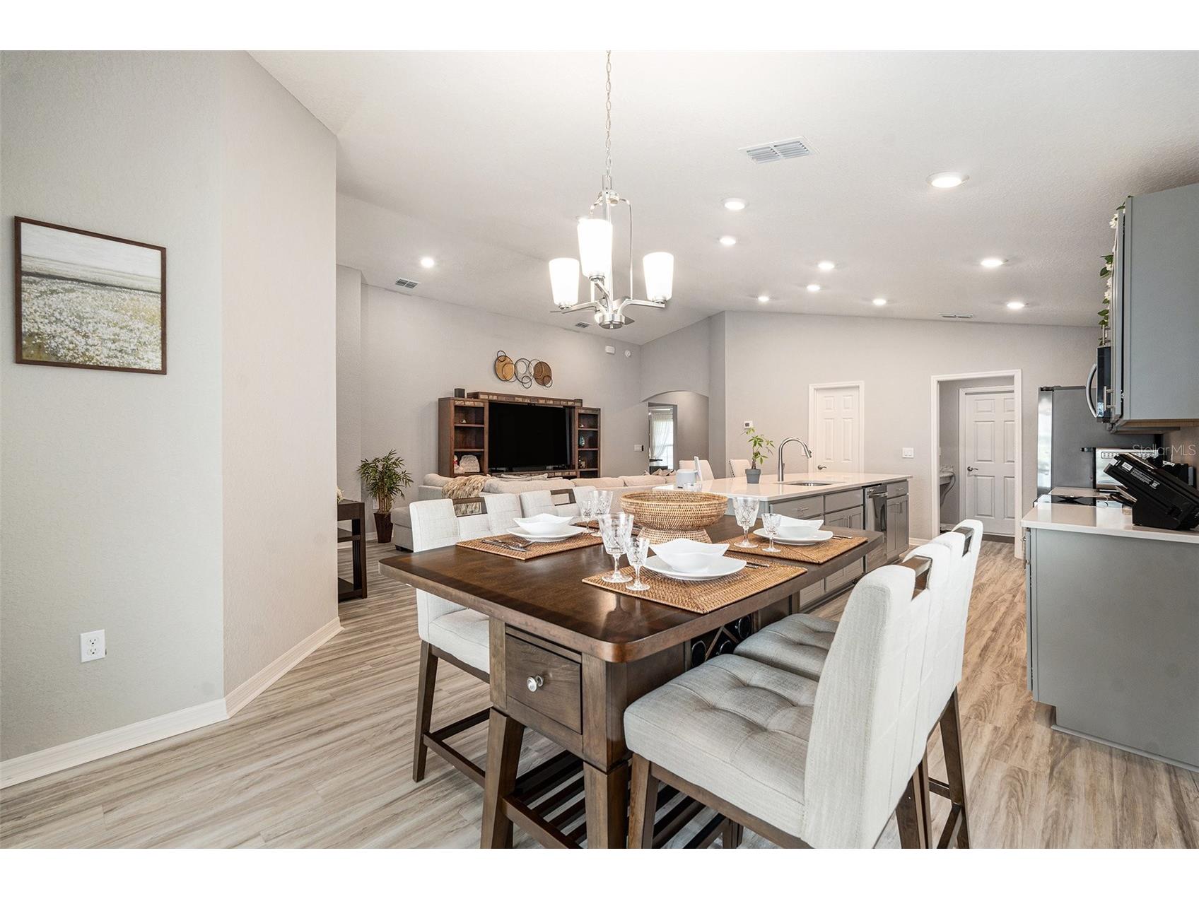 6436 Pebblebrooke Way Zephyrhills FL 33541 TB8486348 image12