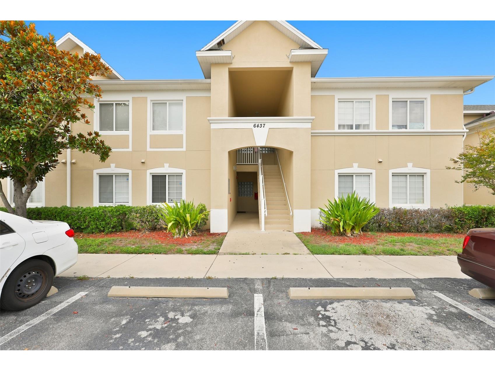 6437 Cypressdale Drive #201 Riverview FL 33578 TB8529484 image1