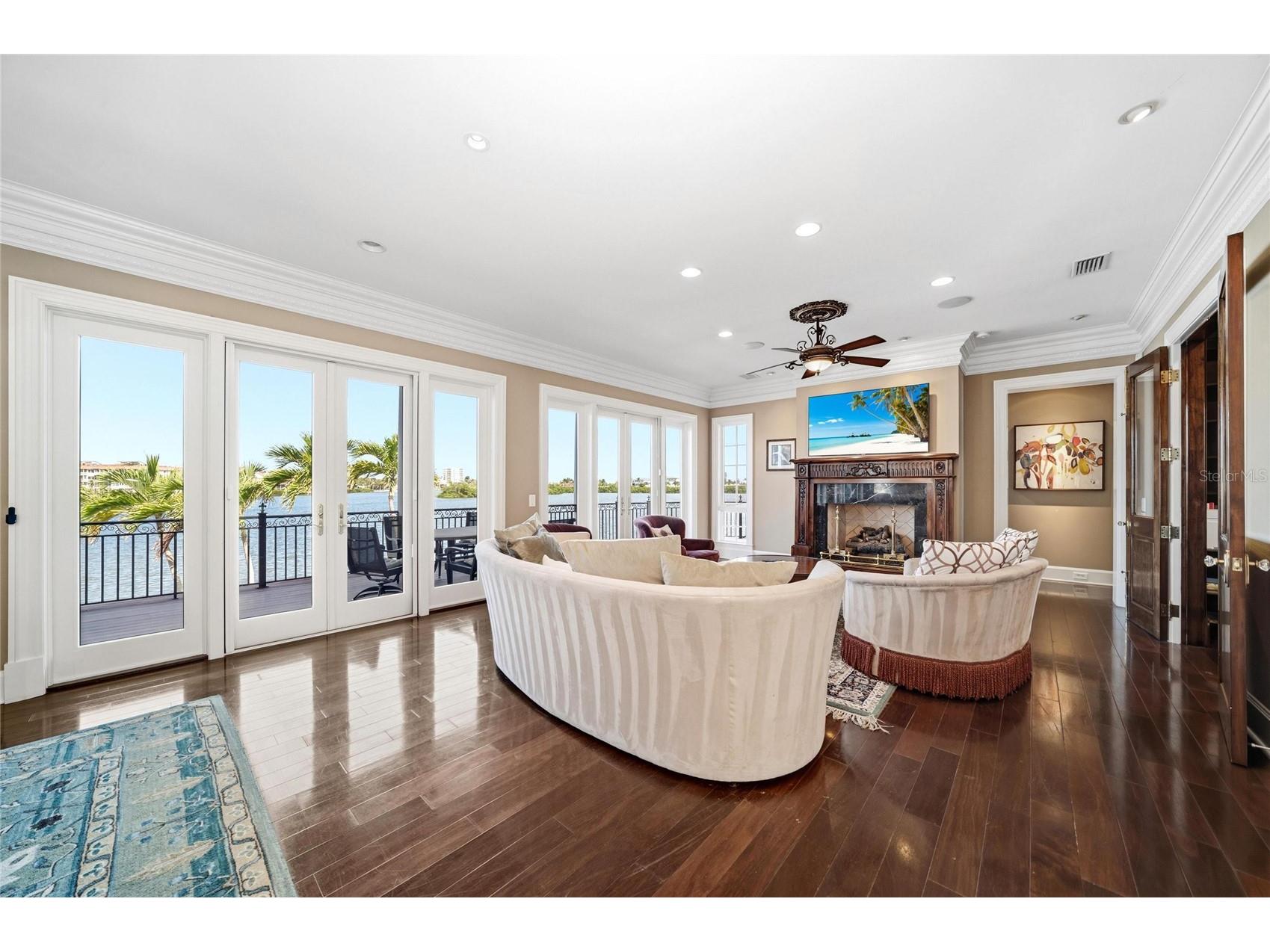 6438 Hollywood Boulevard Sarasota FL 34231 - SARASOTA BAY ICW A4693913 image15