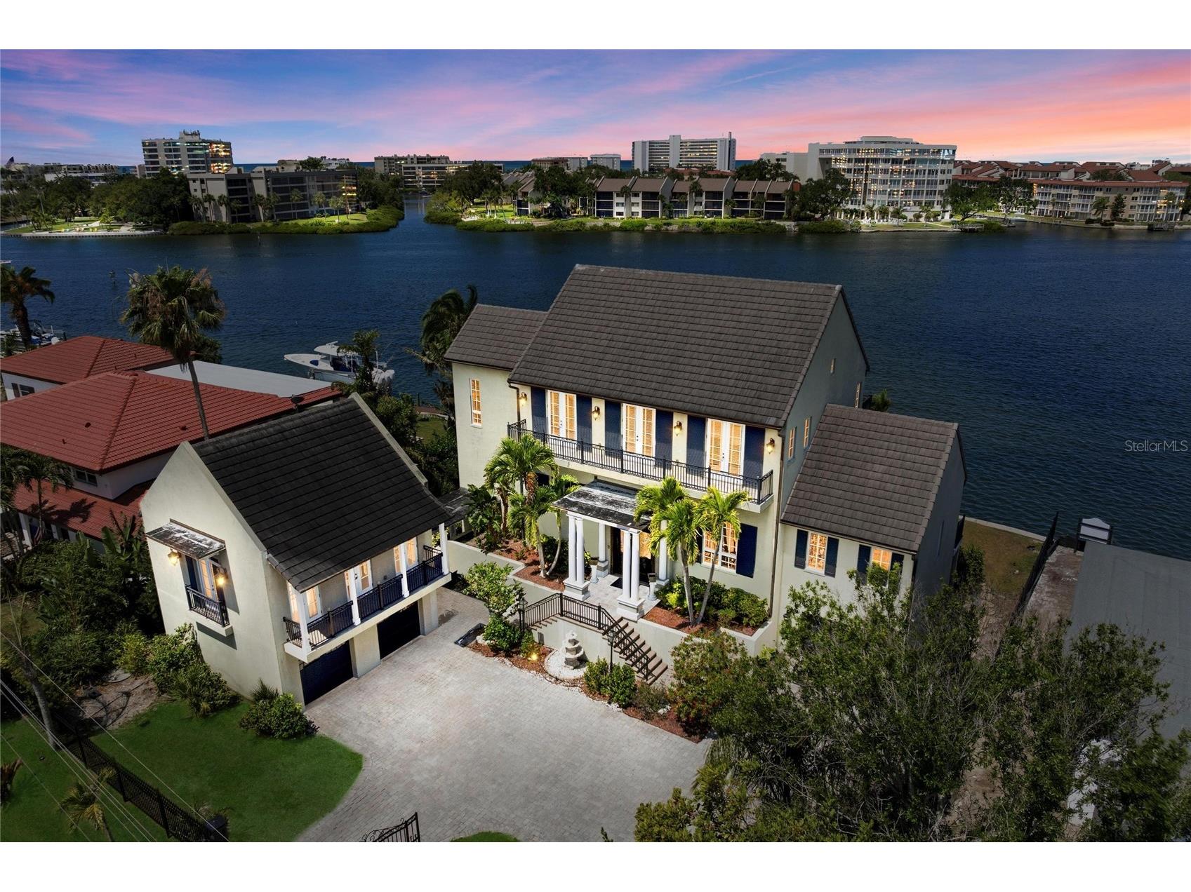 6438 Hollywood Boulevard Sarasota FL 34231 - SARASOTA BAY ICW A4693913 image2