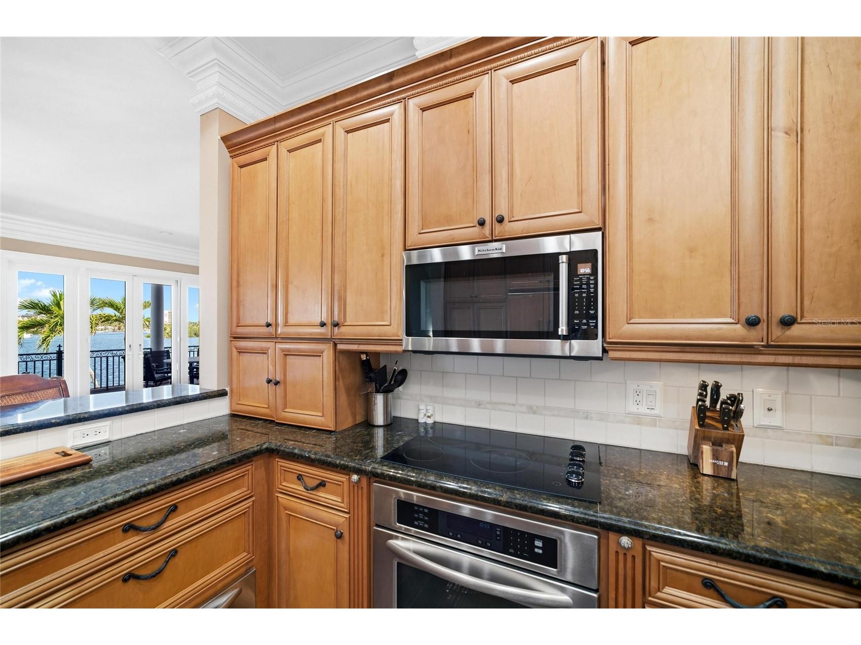 6438 Hollywood Boulevard Sarasota FL 34231 - SARASOTA BAY ICW A4693913 image27