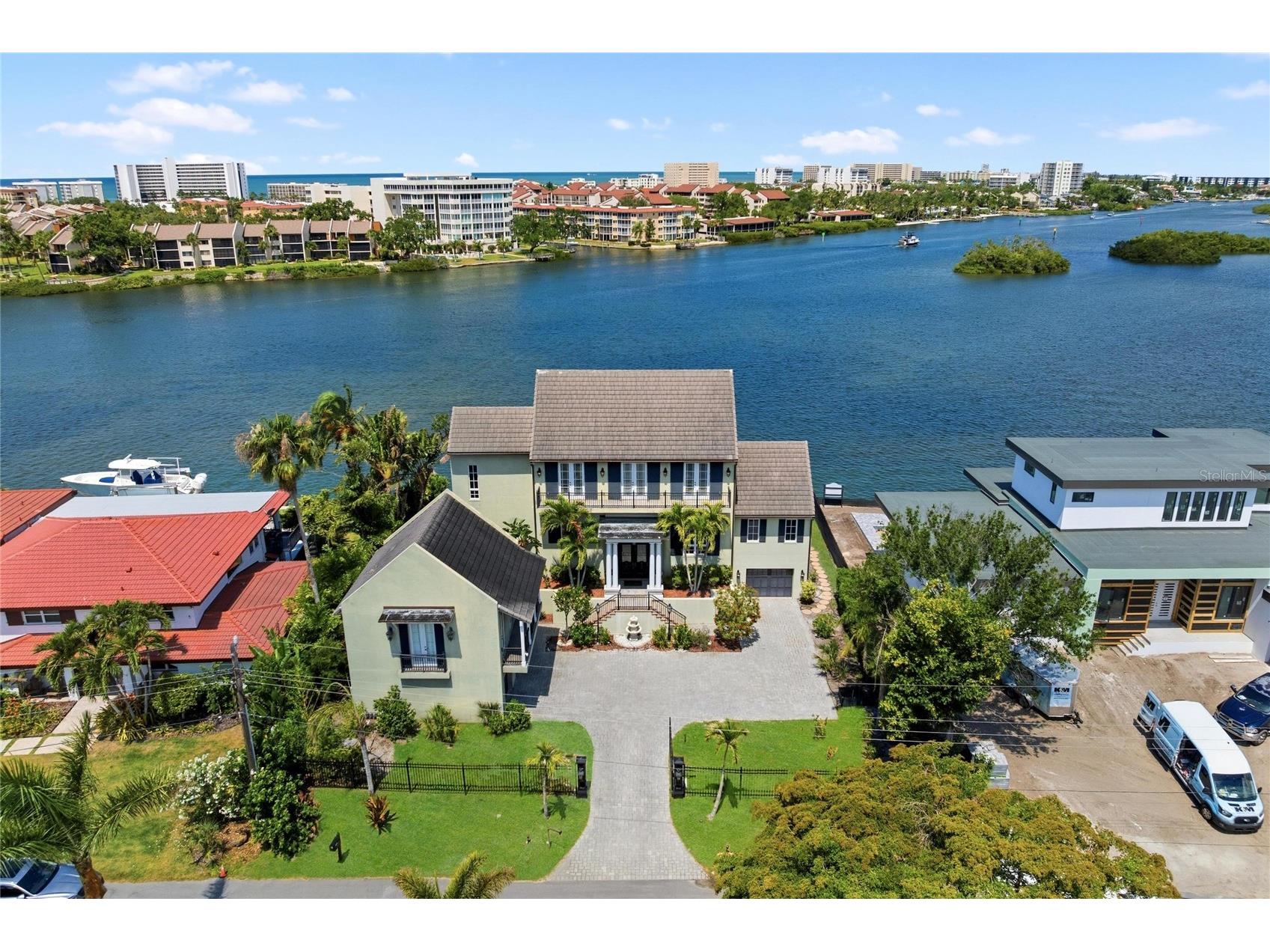 6438 Hollywood Boulevard Sarasota FL 34231 - SARASOTA BAY ICW A4693913 image3