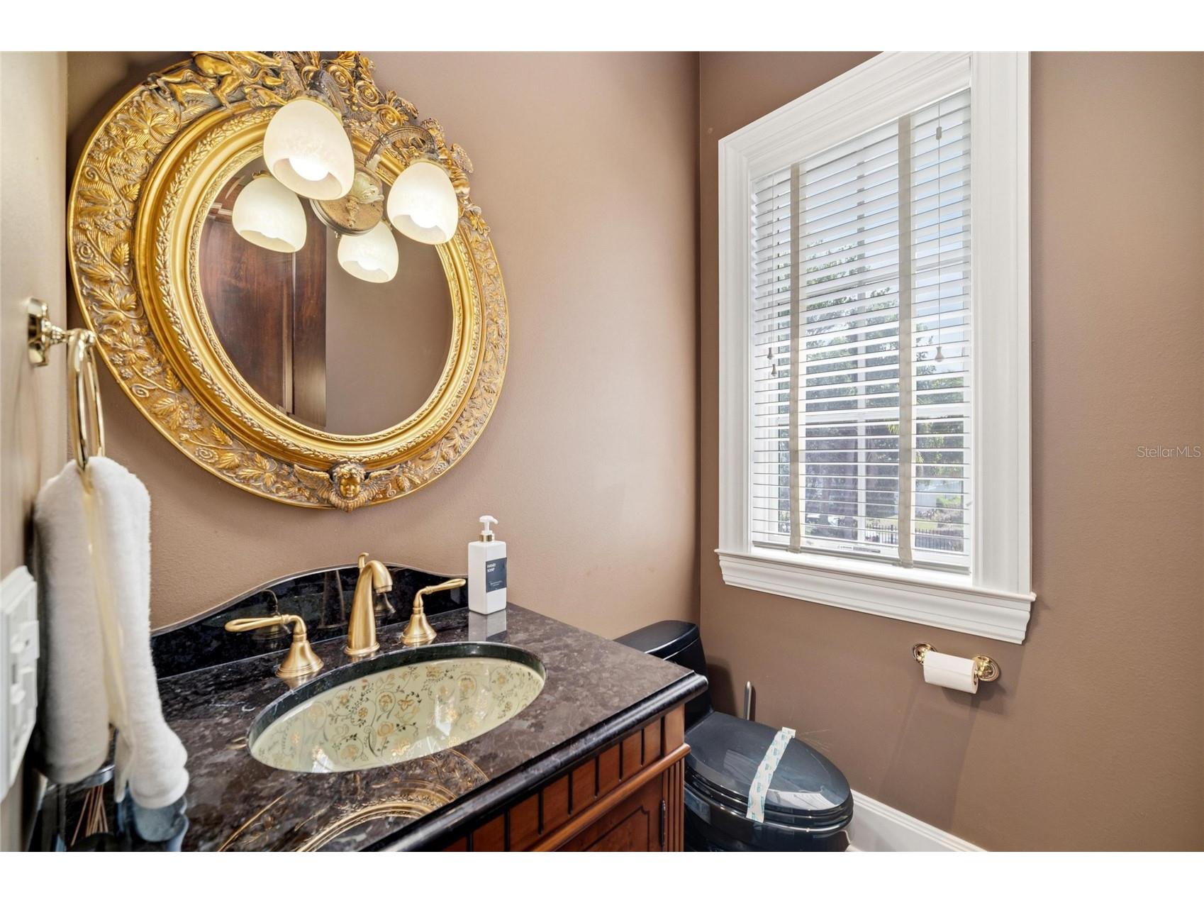 6438 Hollywood Boulevard Sarasota FL 34231 - SARASOTA BAY ICW A4693913 image37