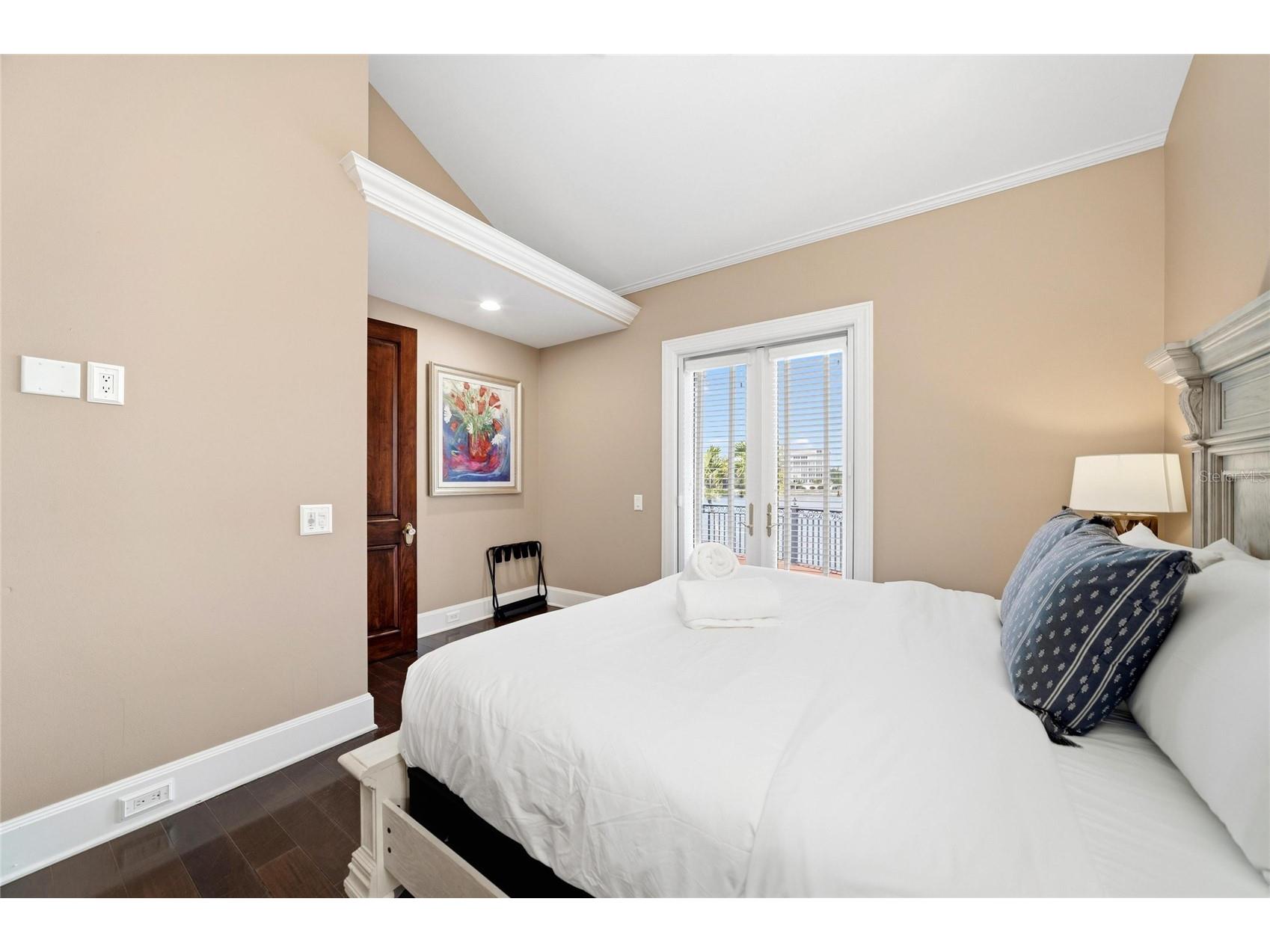 6438 Hollywood Boulevard Sarasota FL 34231 - SARASOTA BAY ICW A4693913 image39
