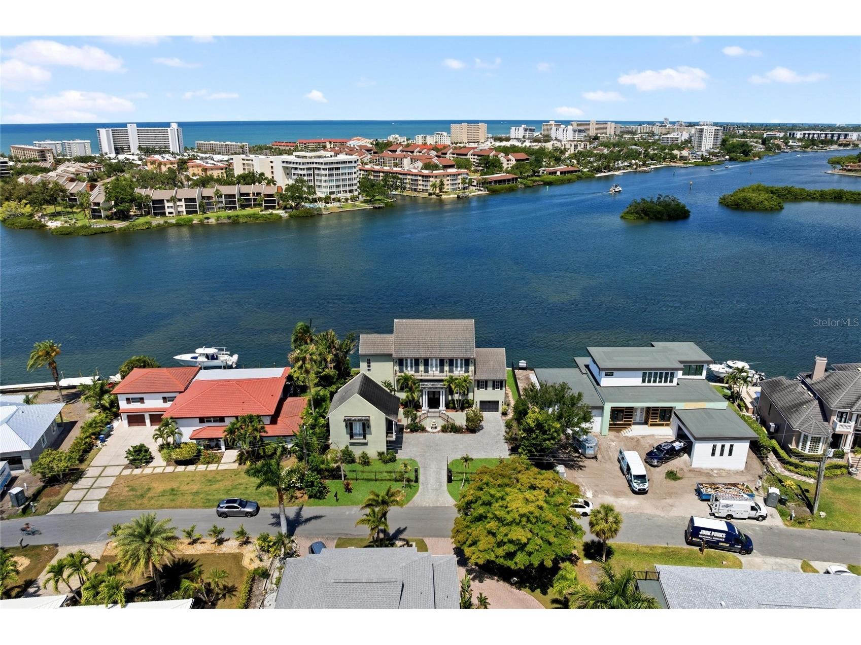 6438 Hollywood Boulevard Sarasota FL 34231 - SARASOTA BAY ICW A4693913 image4