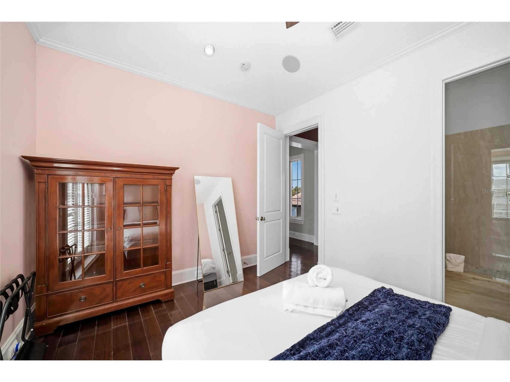 6438 Hollywood Boulevard Sarasota FL 34231 - SARASOTA BAY ICW A4693913 image45