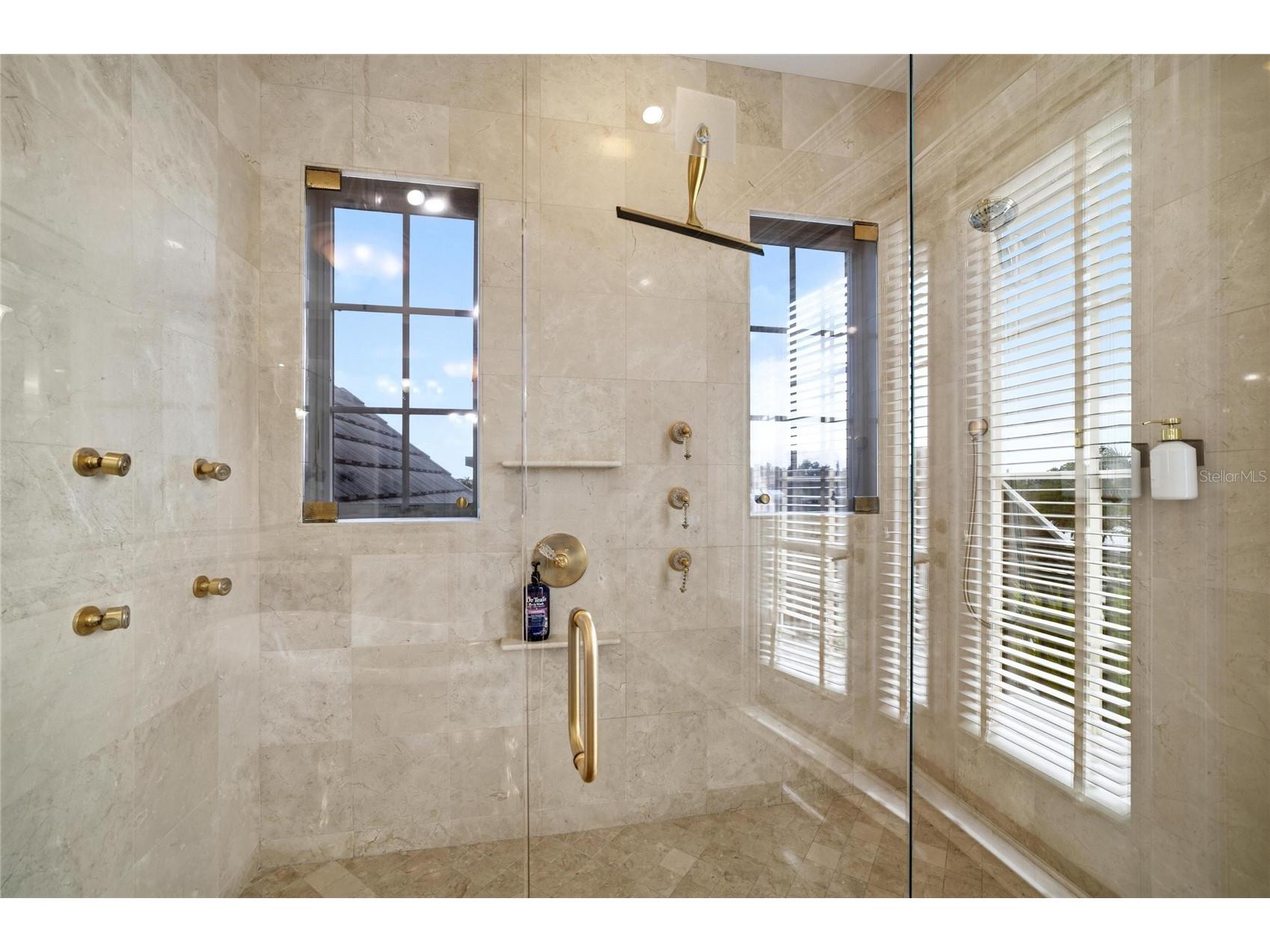6438 Hollywood Boulevard Sarasota FL 34231 - SARASOTA BAY ICW A4693913 image55