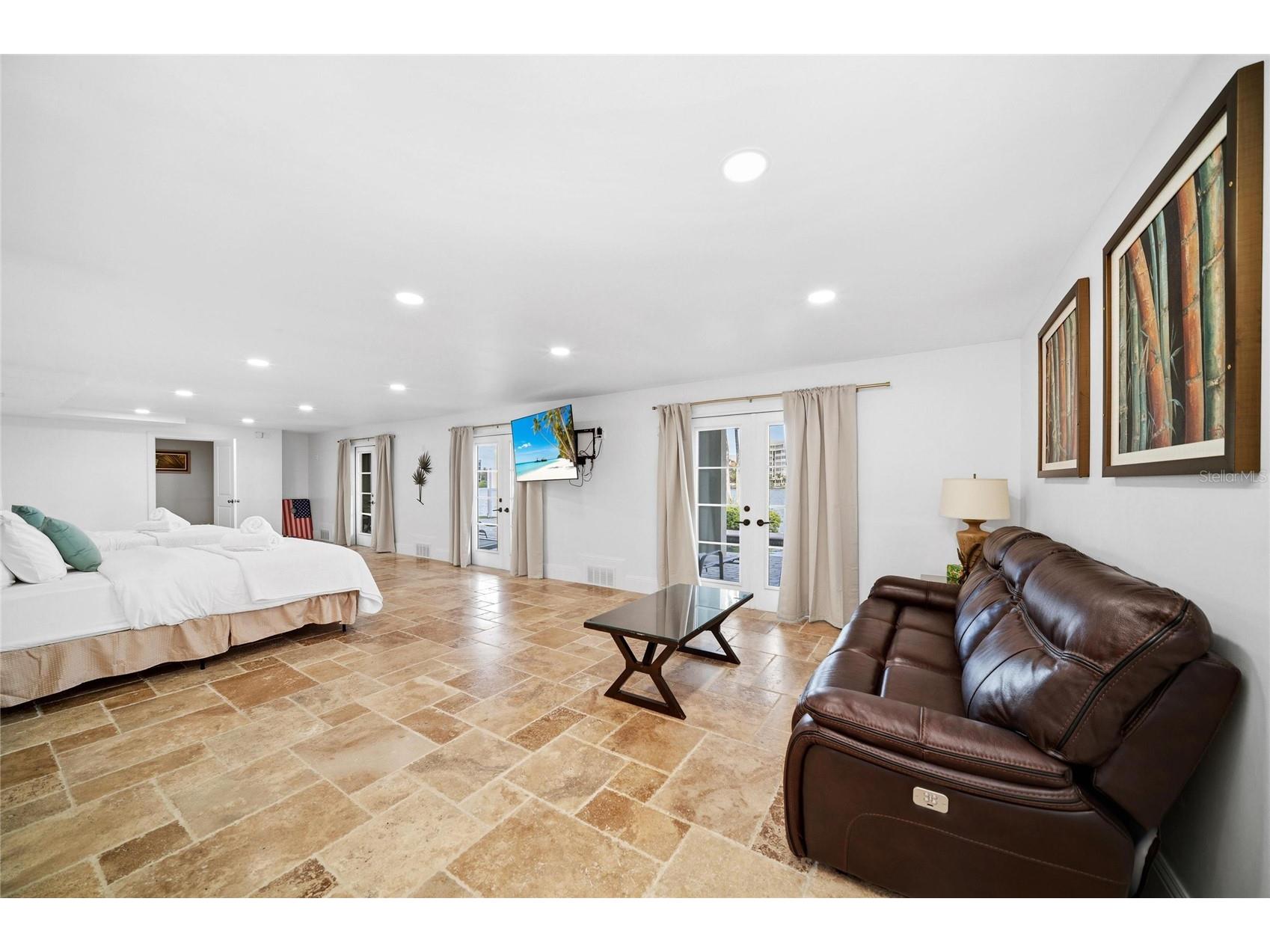 6438 Hollywood Boulevard Sarasota FL 34231 - SARASOTA BAY ICW A4693913 image67