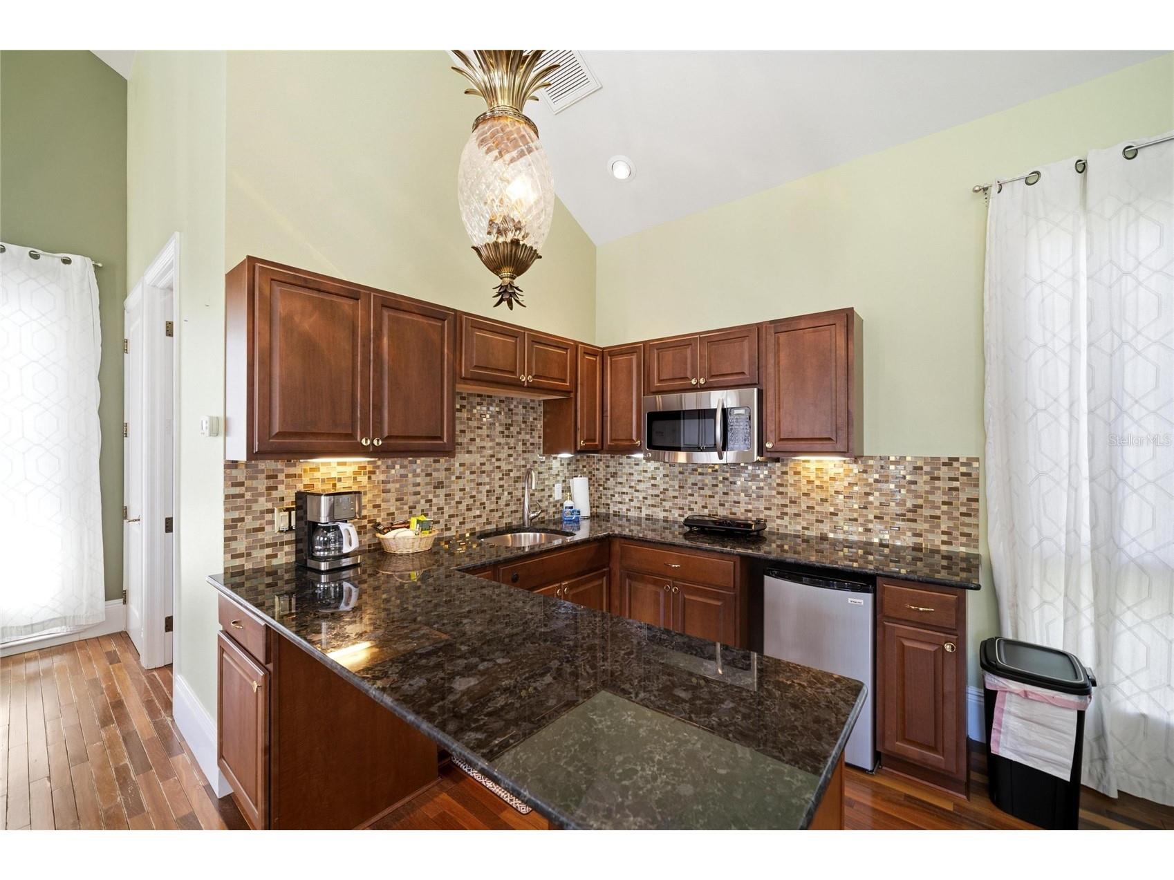 6438 Hollywood Boulevard Sarasota FL 34231 - SARASOTA BAY ICW A4693913 image80