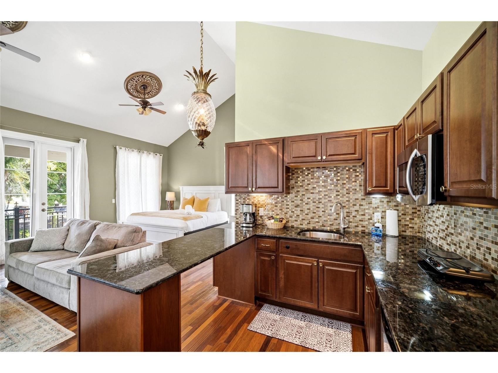 6438 Hollywood Boulevard Sarasota FL 34231 - SARASOTA BAY ICW A4693913 image81
