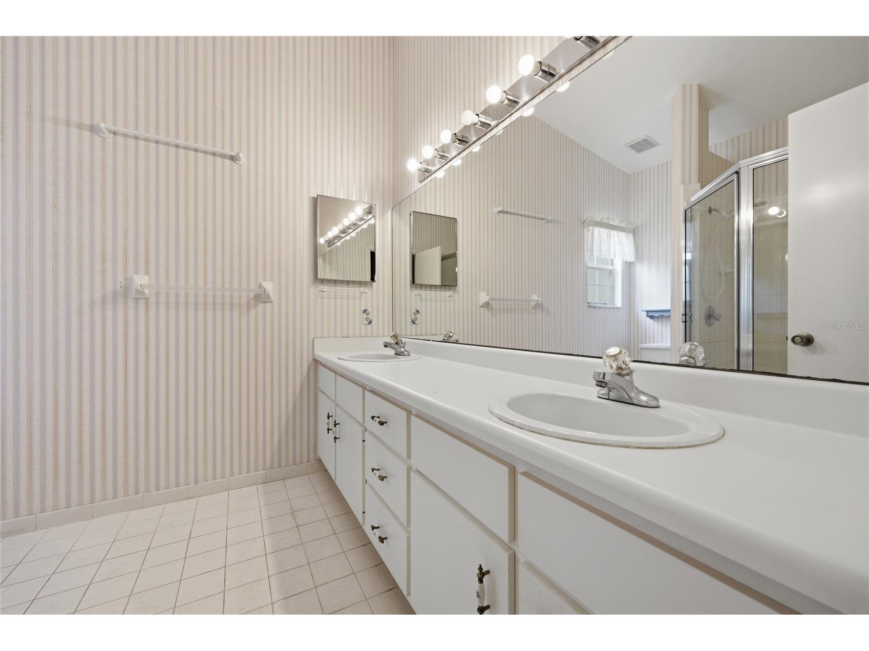 6438 NW 37th Terrace Gainesville FL 32653 GC541662 image29