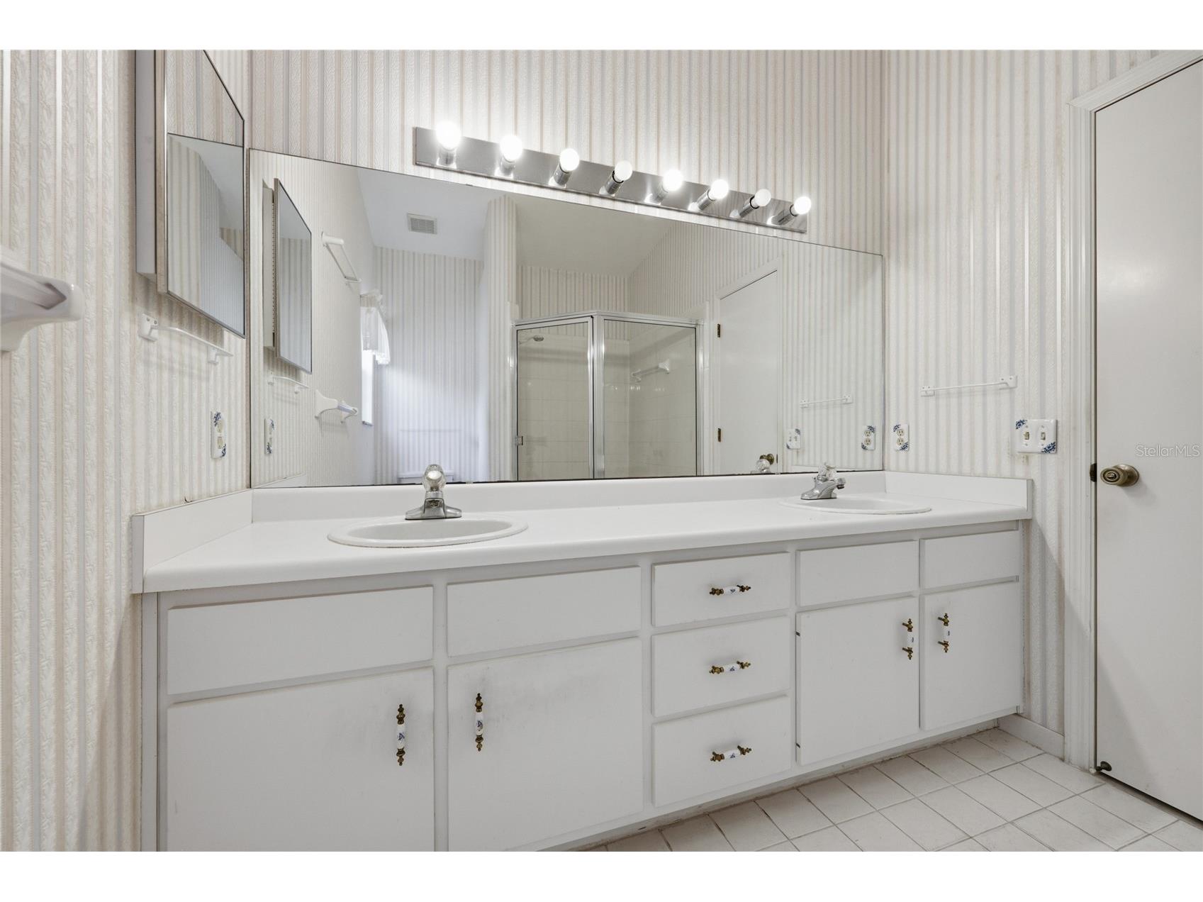 6438 NW 37th Terrace Gainesville FL 32653 GC541662 image30