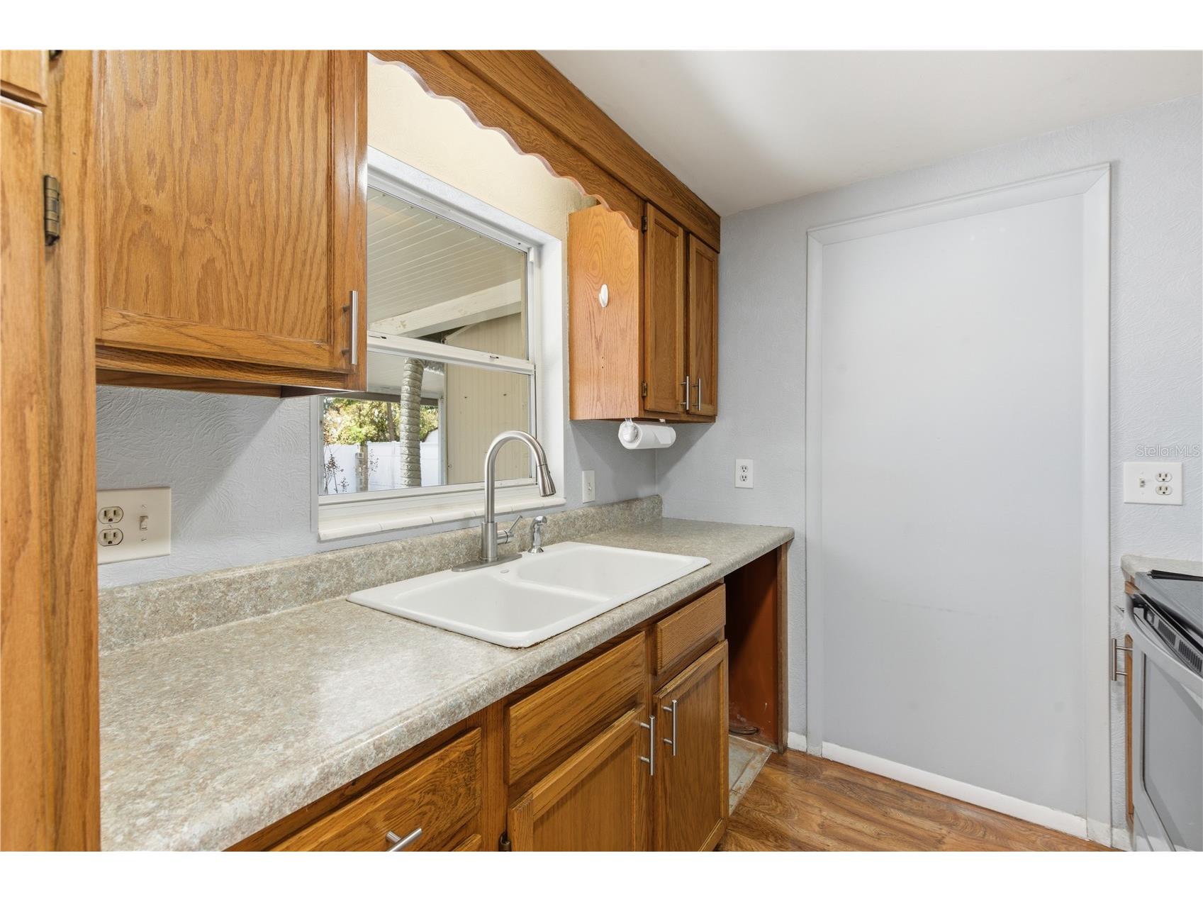 6439 Eden Lane Tampa FL 33634 TB8474265 image13