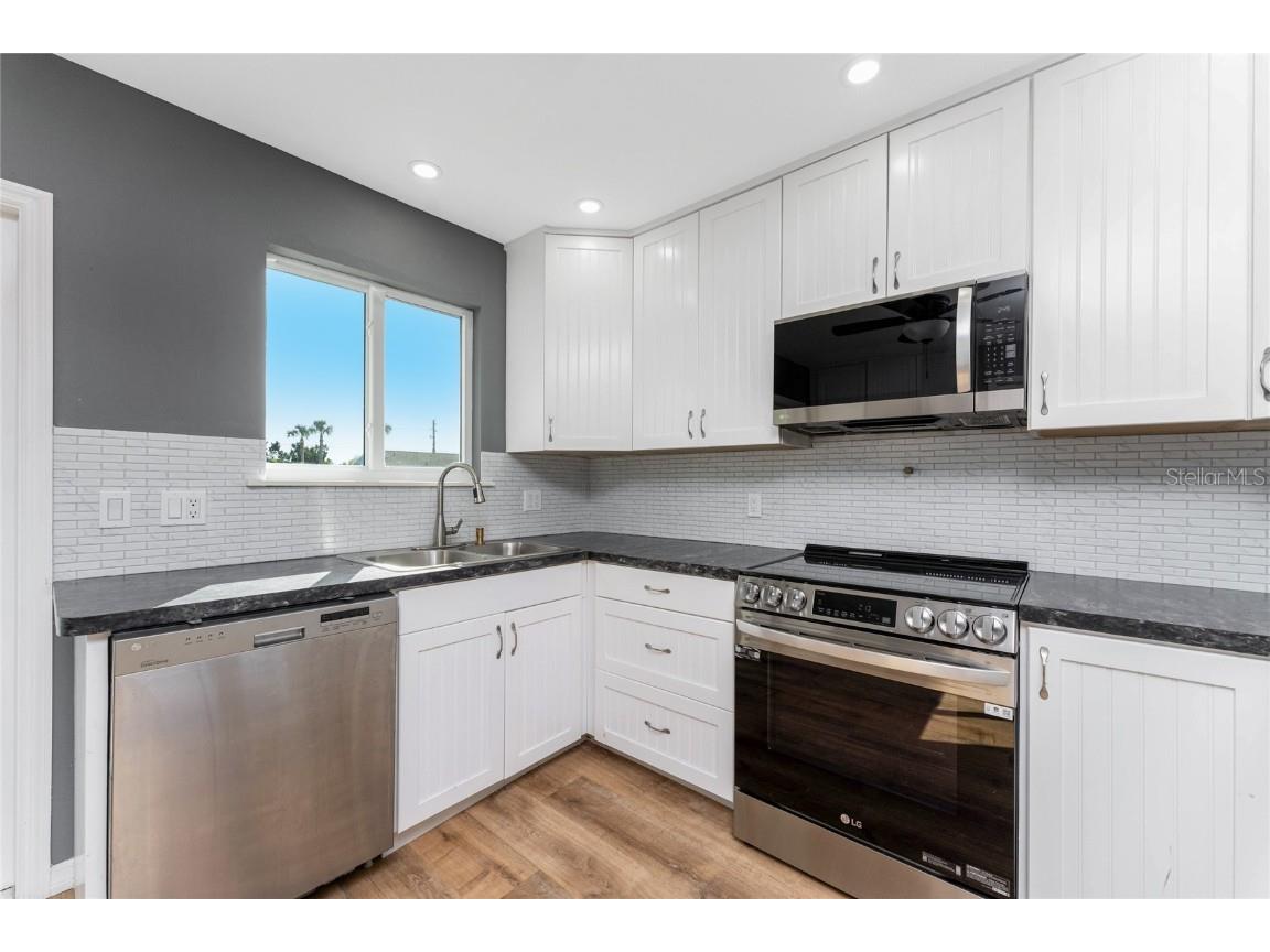 6439 Facet Lane Port Charlotte FL 33981 D6145052 image10