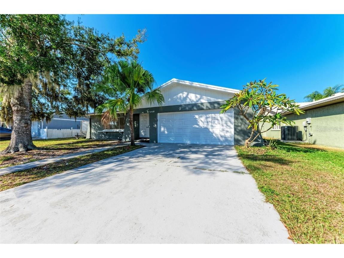 6439 Friendship Drive Sarasota FL 34241 A4672634 image1