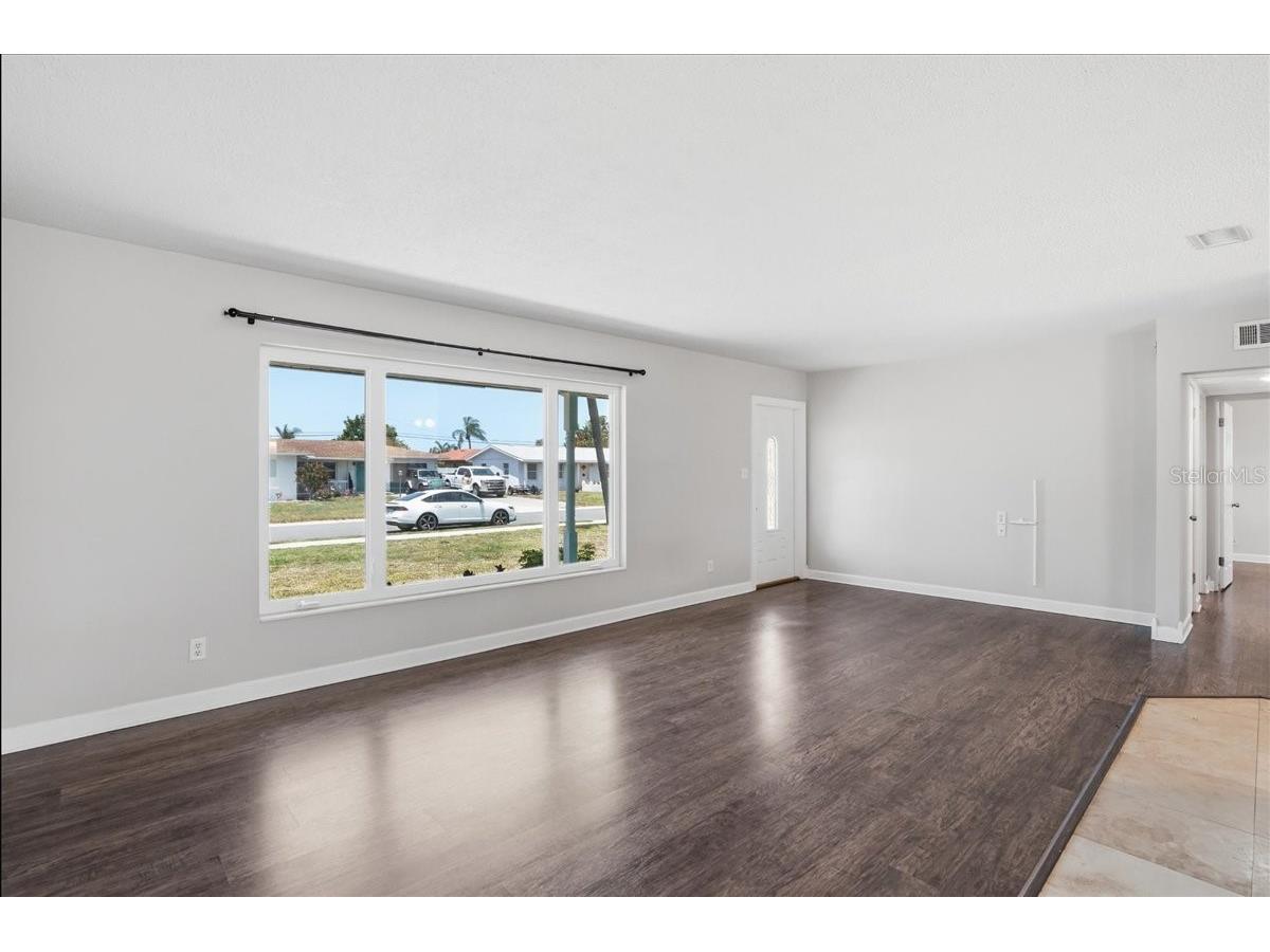 6439 Georgia Avenue Bradenton FL 34207 A4692350 image10