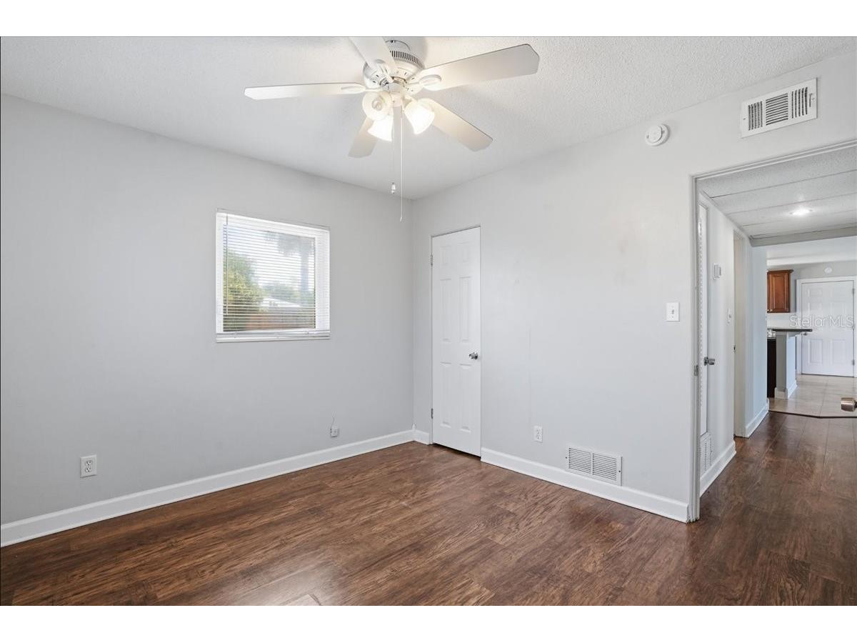 6439 Georgia Avenue Bradenton FL 34207 A4692350 image16