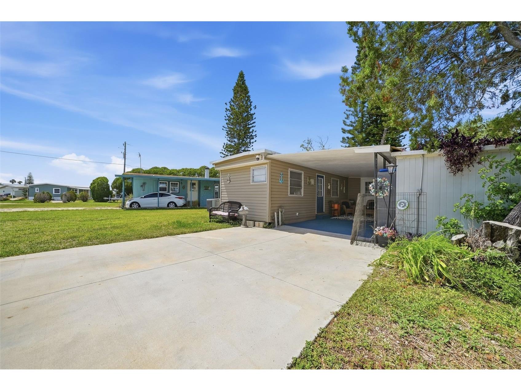 6439 Tower Drive Hudson FL 34667 - GULF OF AMERICA W7886682 image3