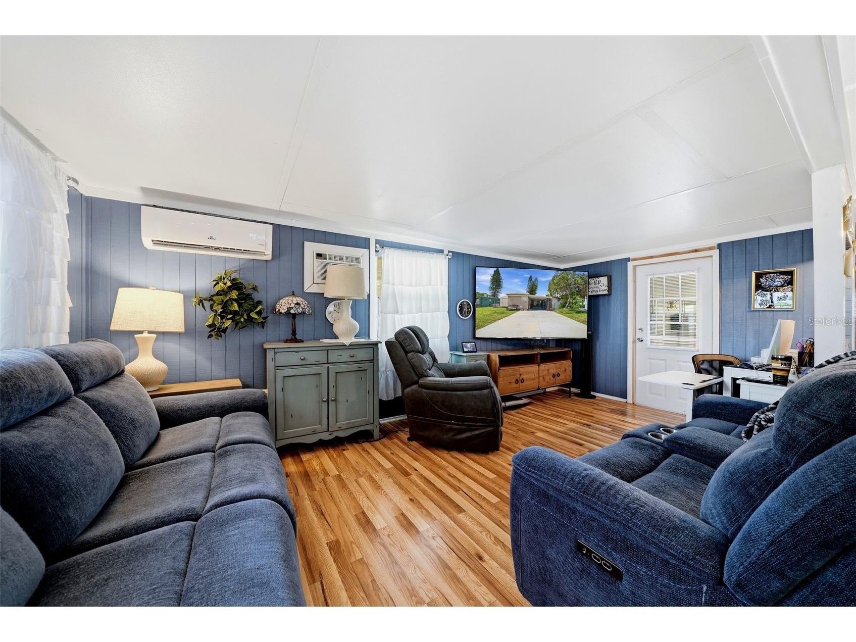 6439 Tower Drive Hudson FL 34667 - GULF OF AMERICA W7886682 image5