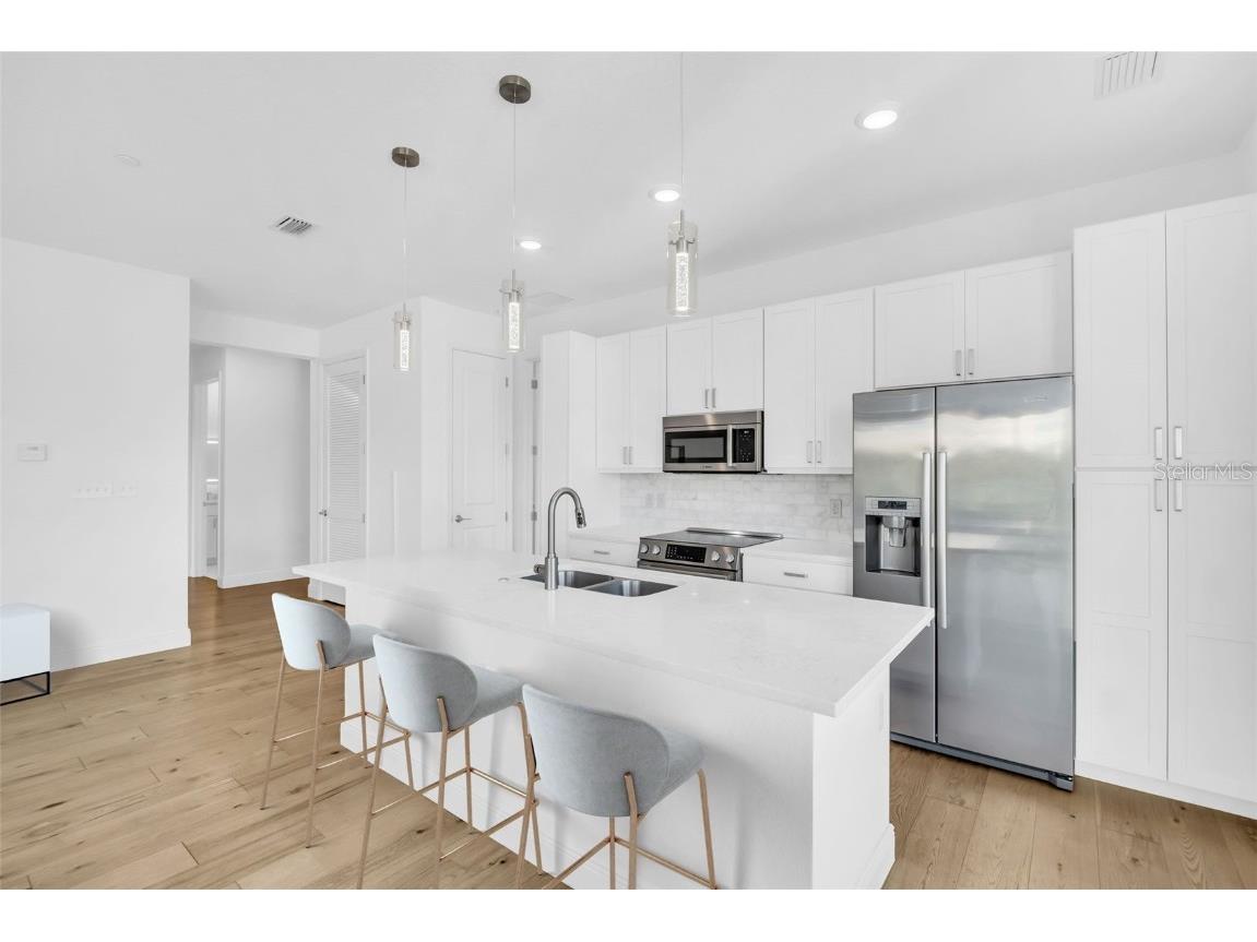 644 3rd Avenue S #305 Saint Petersburg FL 33701 TB8422750 image7