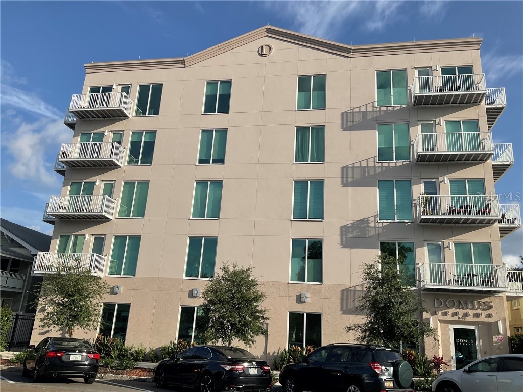 644 3rd Avenue S #402 Saint Petersburg FL 33701 TB8397084 image1