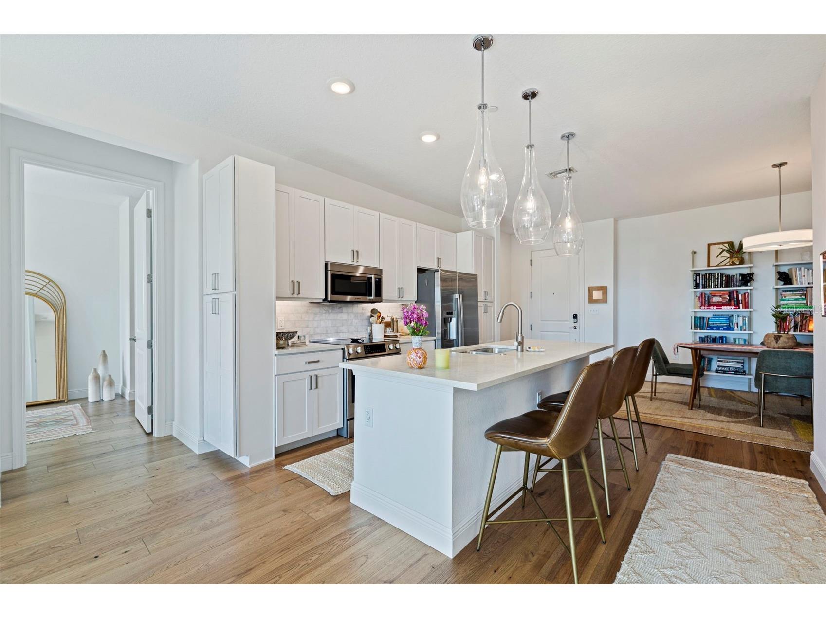 644 3rd Avenue S #403 Saint Petersburg FL 33701 TB8531364 image10