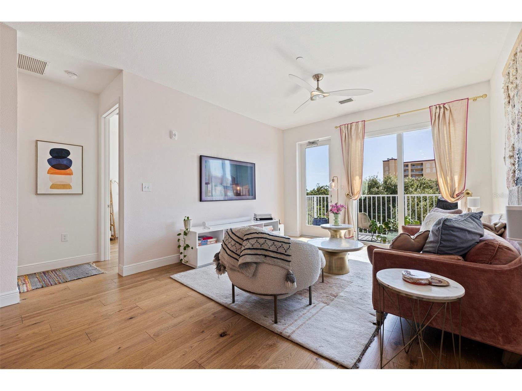 644 3rd Avenue S #403 Saint Petersburg FL 33701 TB8531364 image13