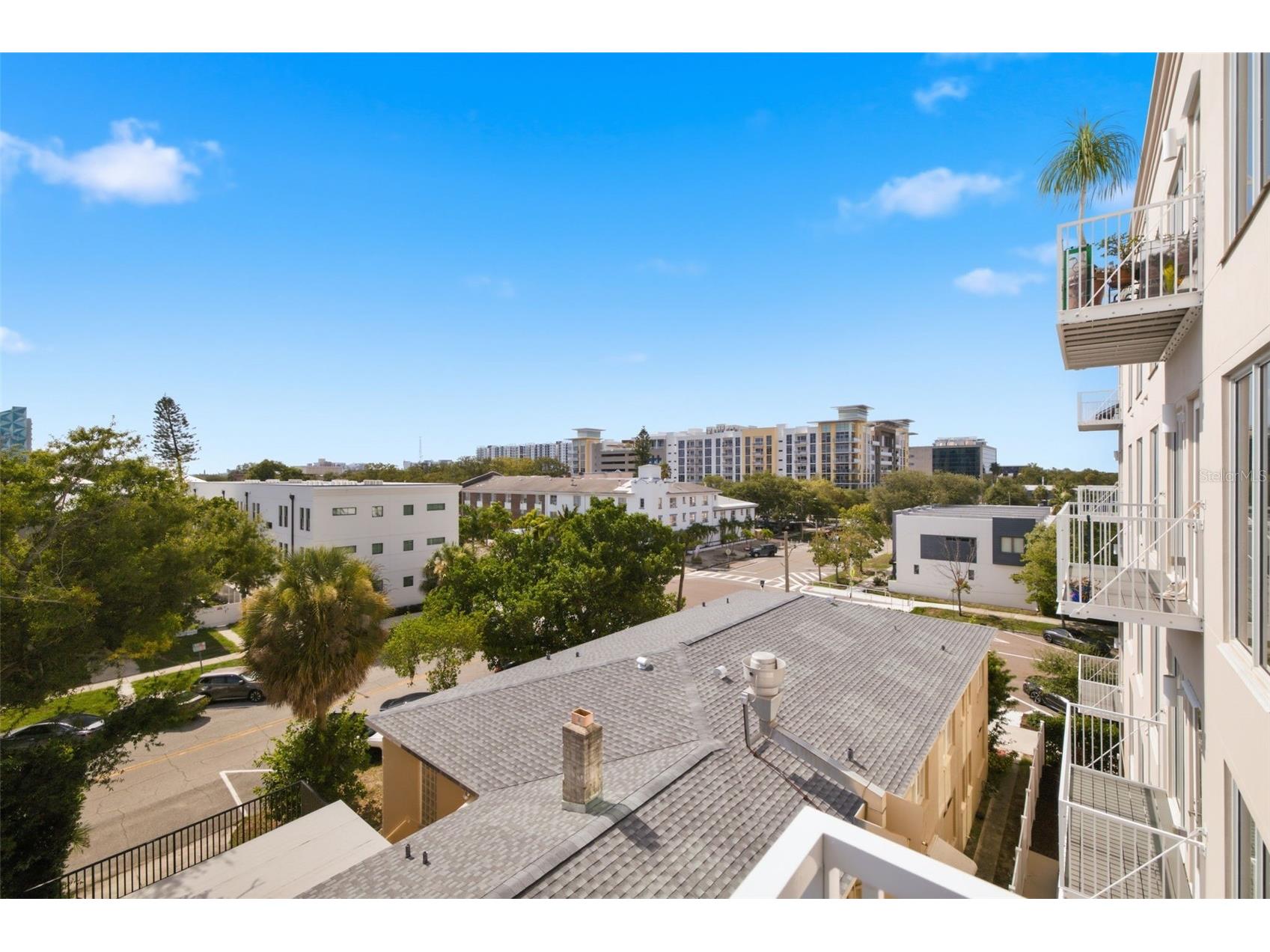 644 3rd Avenue S #403 Saint Petersburg FL 33701 TB8531364 image31