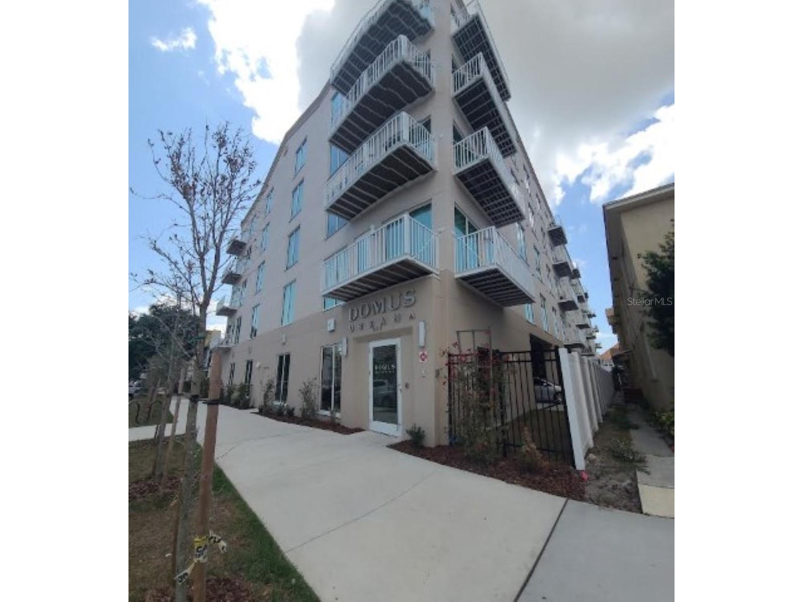 644 3rd Avenue S #408 Saint Petersburg FL 33701 TB8513855 image1