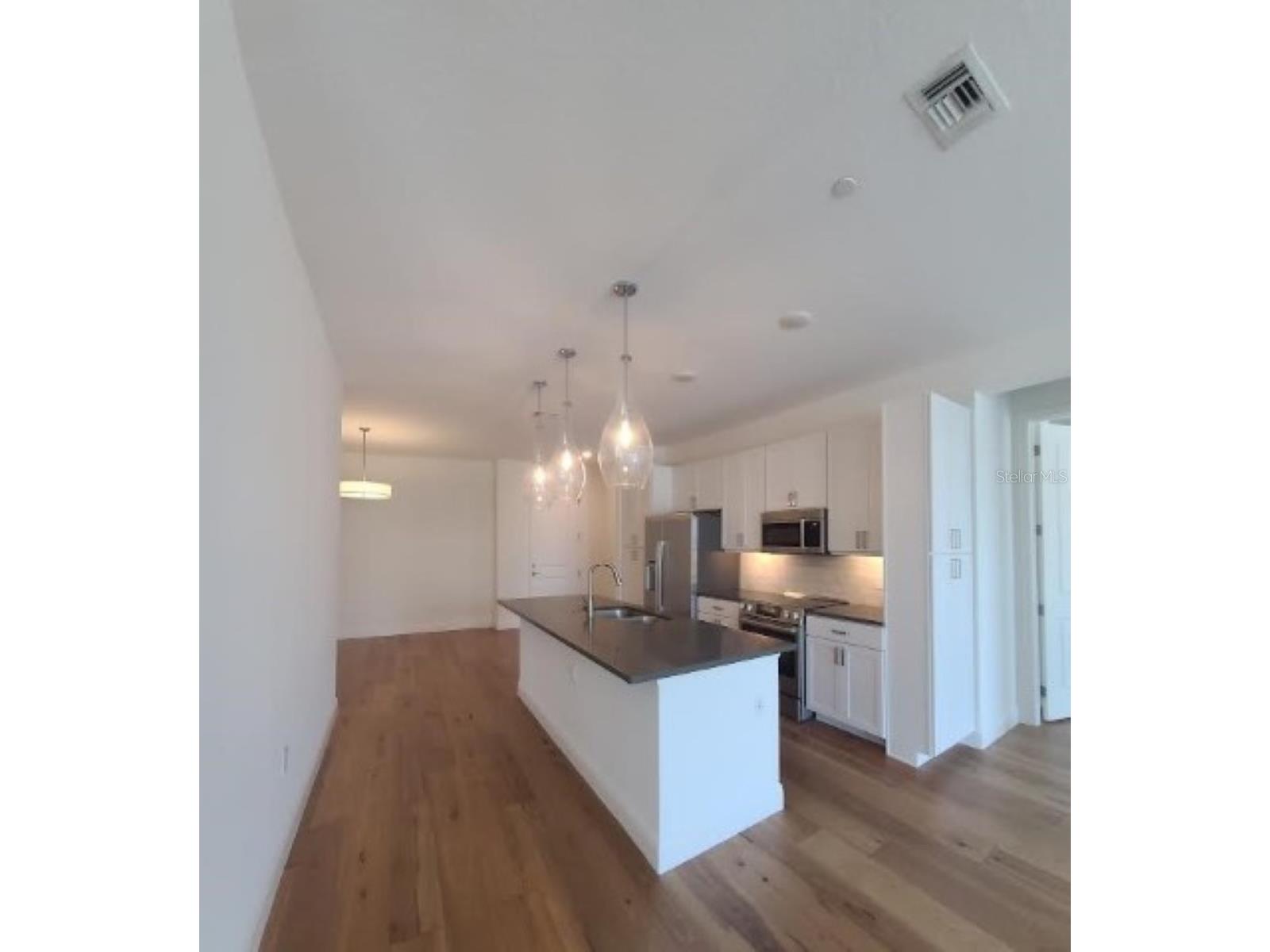 644 3rd Avenue S #408 Saint Petersburg FL 33701 TB8513855 image19