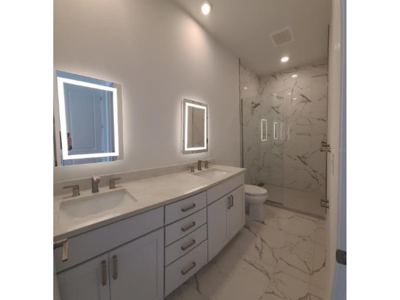 644 3rd Avenue S #408 Saint Petersburg FL 33701 TB8513855 image27