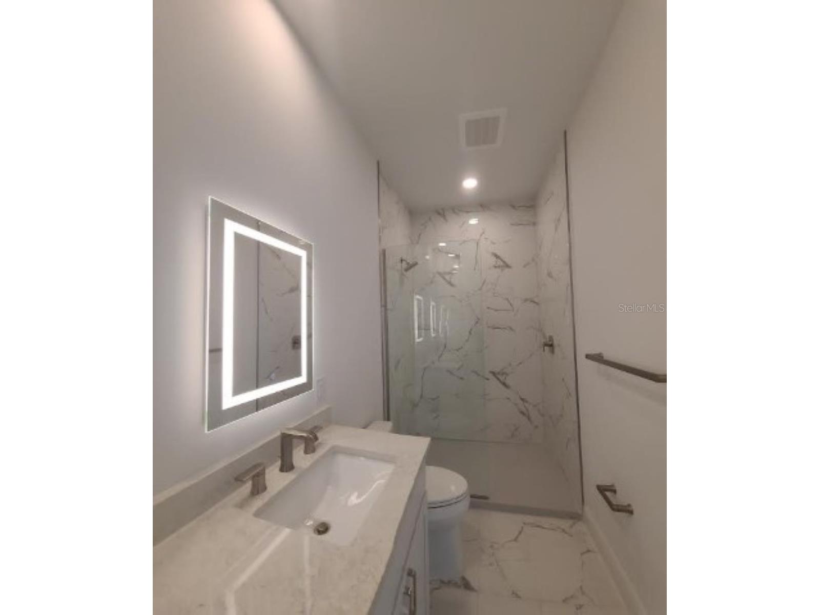 644 3rd Avenue S #408 Saint Petersburg FL 33701 TB8513855 image28