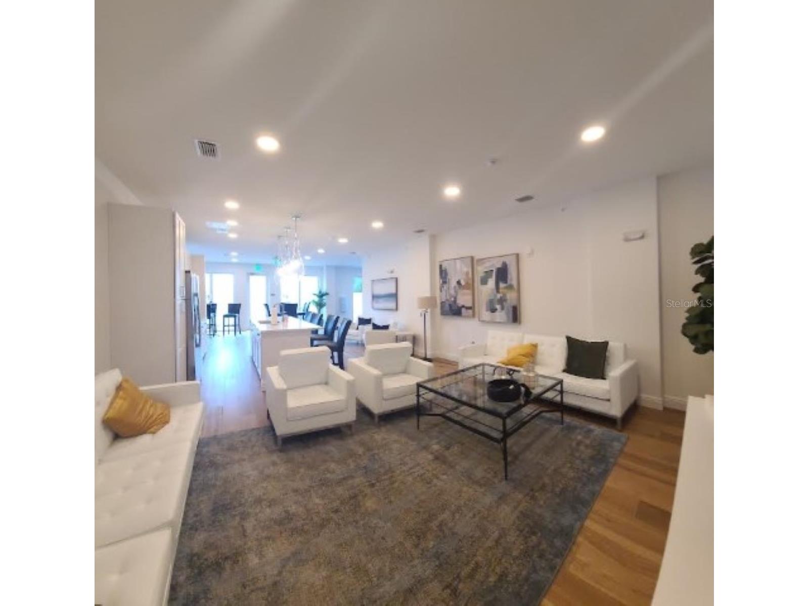 644 3rd Avenue S #408 Saint Petersburg FL 33701 TB8513855 image43